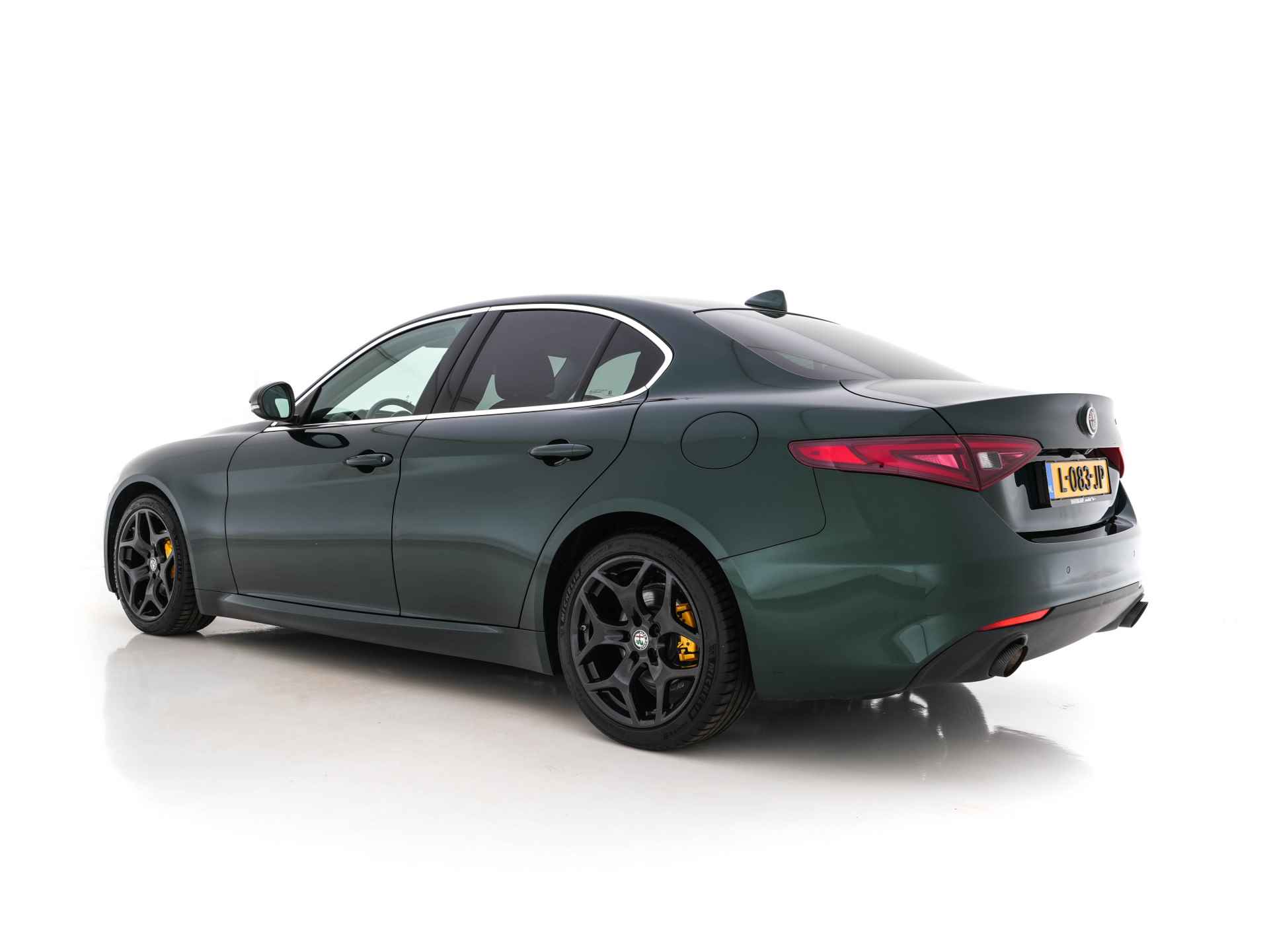 Alfa Romeo Giulia 2.2 TI Aut. *XENON | PIENO-FIORE-VOLLEDER | NAVI-FULLMAP | CAMERA | DAB | MEMORY-PACK | ADAPTIVE-CRUISE | LANE-ASSIST | APP.CONNECT | COMFORT-SEATS | 18"ALU* - 4/36