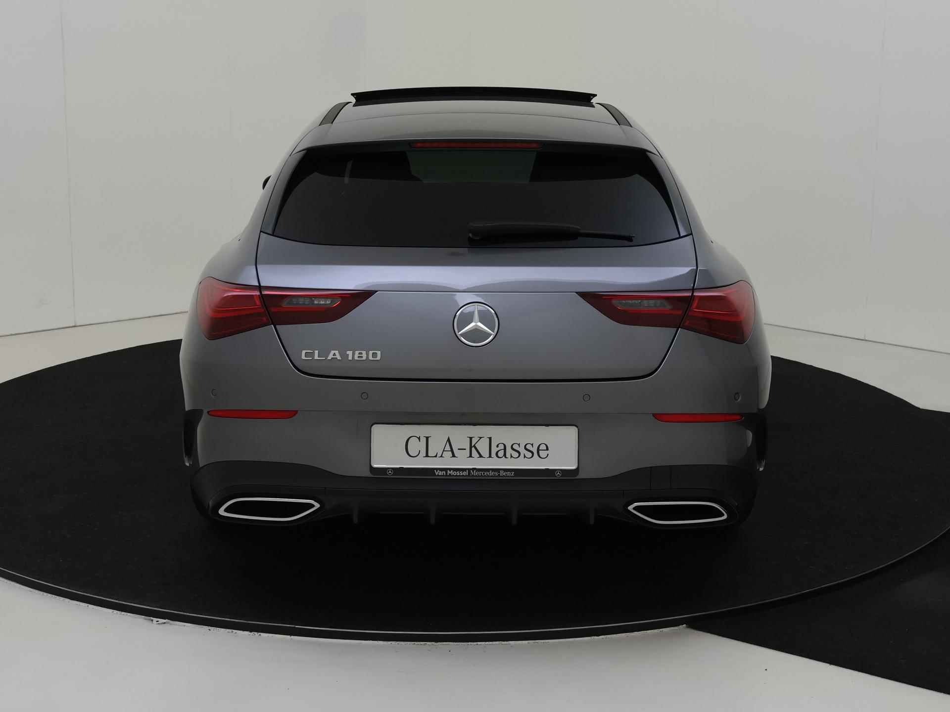 Mercedes-Benz CLA-klasse Shooting Brake / Stoelverwarming / Achteruitrijcamera / Panorama-schuifdak / Night-Pakket / - 8/33