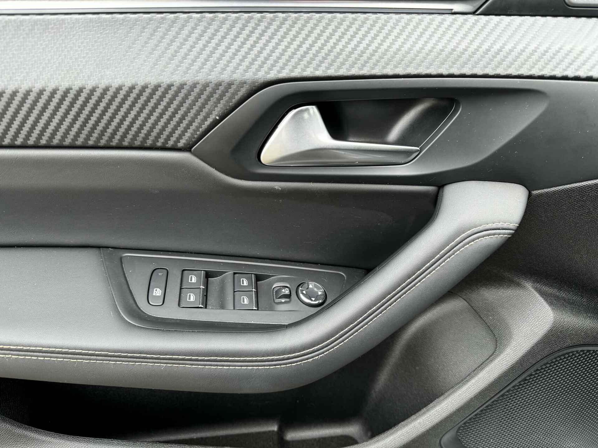Peugeot 508 SW 1.6 PureTech Blue Lease GT Line|181PK|Automaat|Camera|PDC|Digi Dash.|Navi|Half  Leder|Stoelverw.|Apple/Android Carplay - 37/48