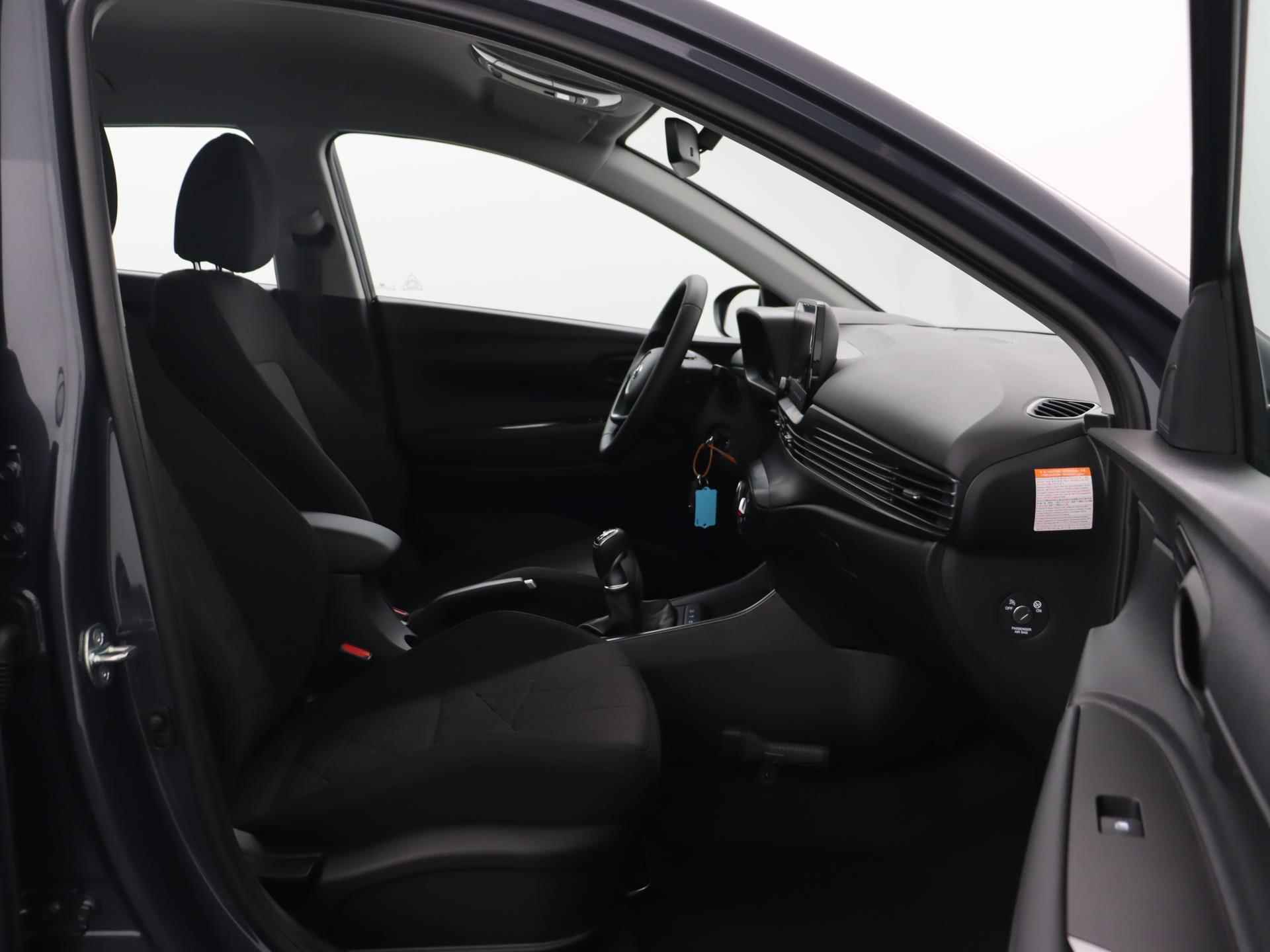 Hyundai Bayon 1.0 T-GDI Comfort Smart Incl. €2200,- korting - 32/34