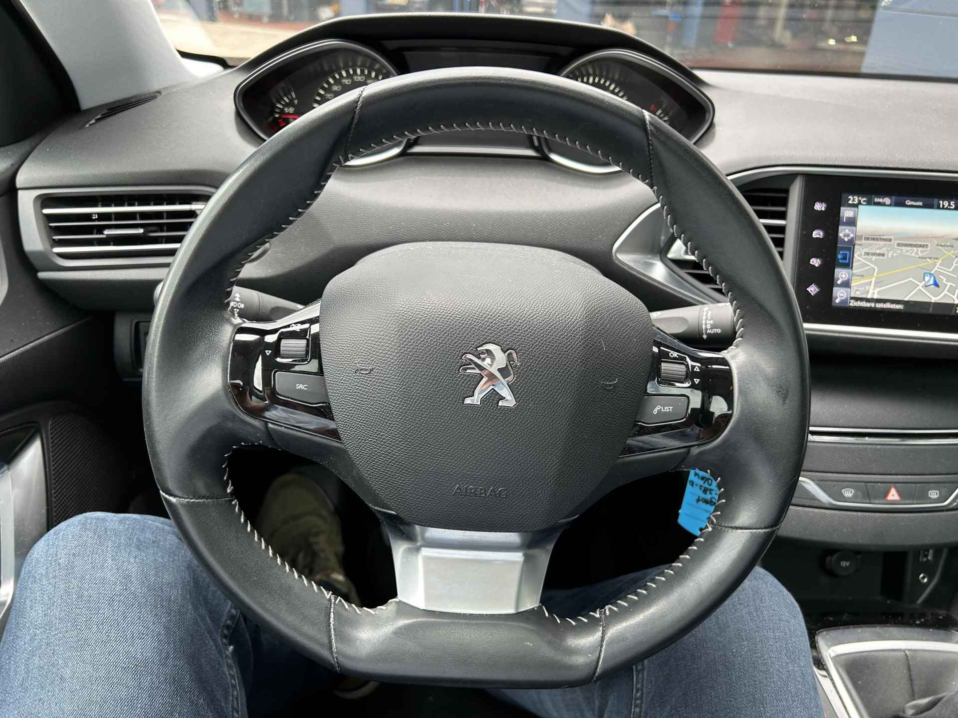 Peugeot 308 1.2 Turbo 110PK Active | Navigatie | Lage KM stand | Lichtmetaal | Sensoren Voor + Achter | Cruise control | Mistlampen - 7/37