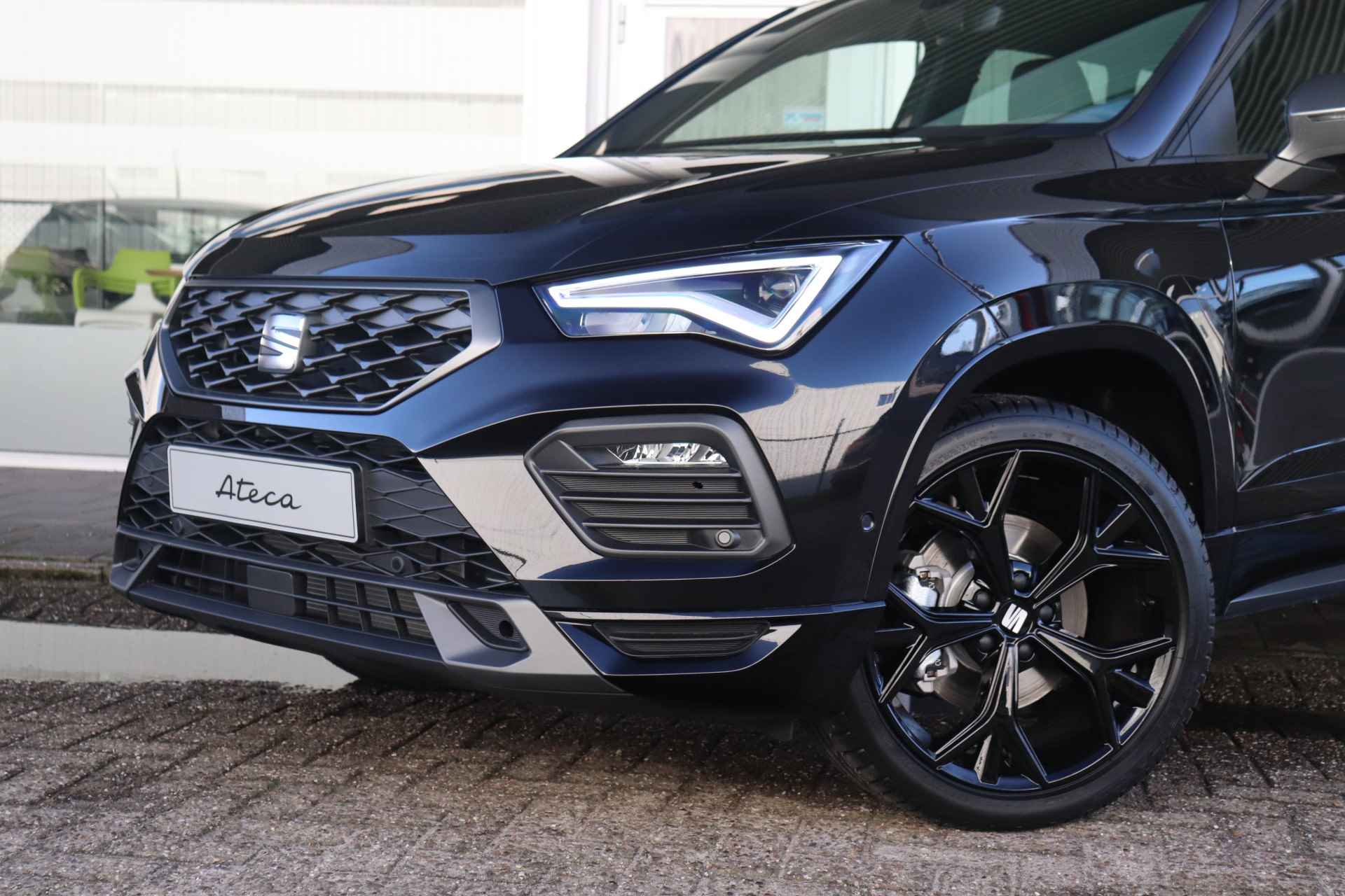 SEAT Ateca 1.5 TSI 150PK FR AUTOMAAT Business Intense | Trekhaak | Achteruitrijcamera | Stuur- & Stoelverwarming | Elek. Achterklep | Cruise Control - 2/22