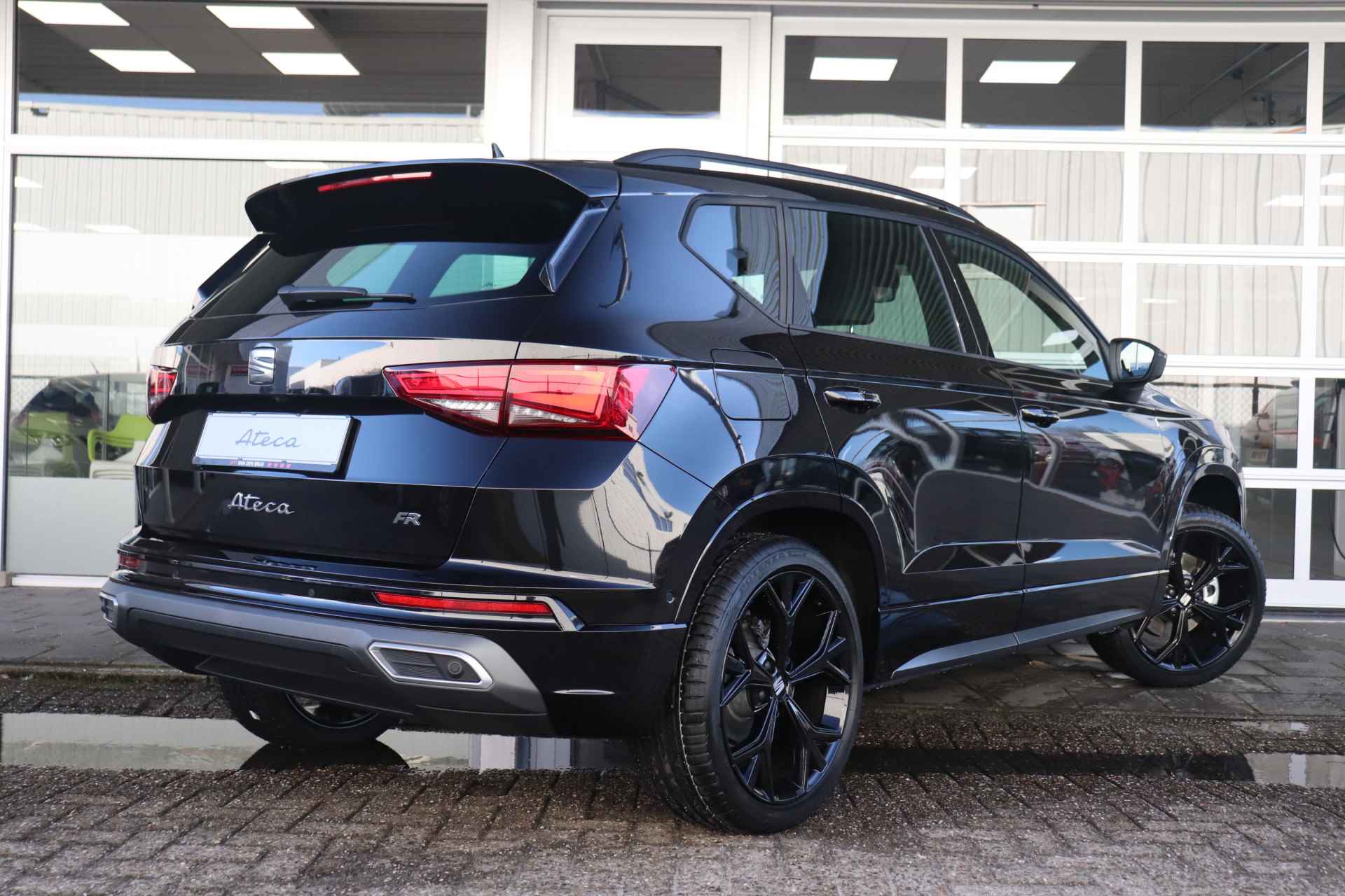 SEAT Ateca 1.5 TSI 150PK FR AUTOMAAT Business Intense | Trekhaak | Achteruitrijcamera | Stuur- & Stoelverwarming | Elek. Achterklep | Cruise Control - 4/22