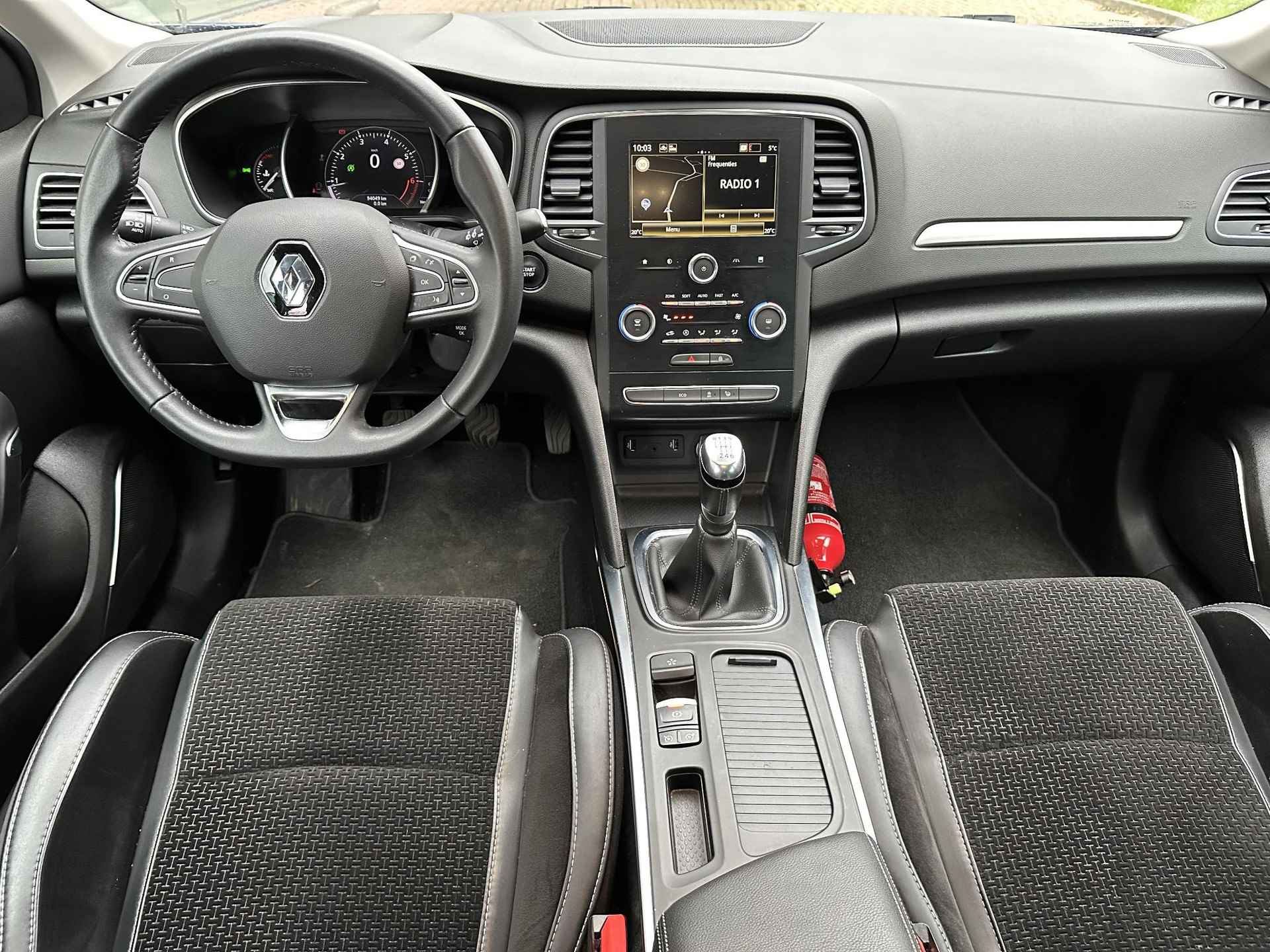 Renault Mégane 1.3 TCe 140 GT-Line | Trekhaak | Stoelverwarming | Lichtmetalen velgen 18" | Parkeersensoren voor, achter en achteruitrijcamera - 10/25