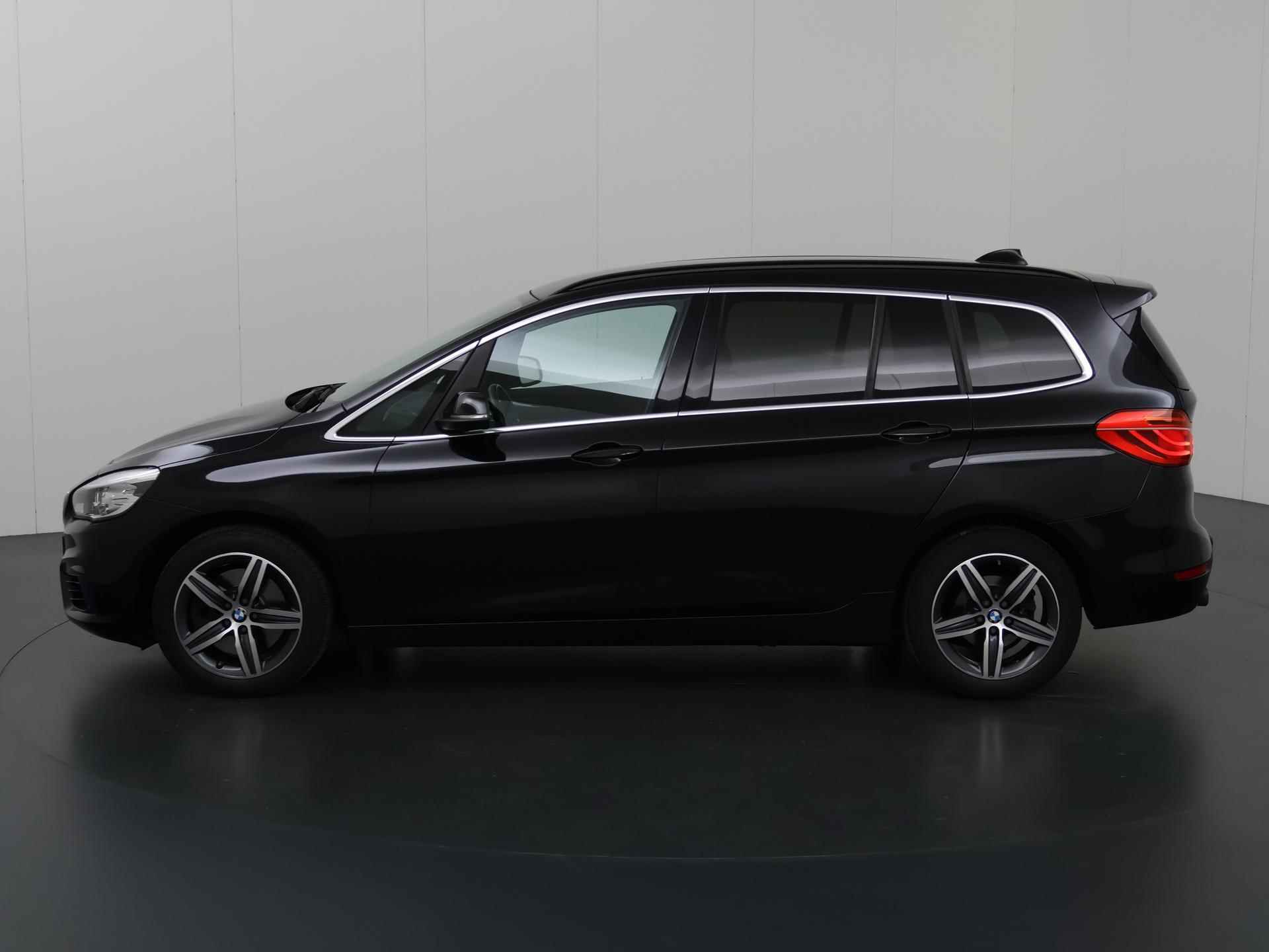 BMW 2-serie Gran Tourer 220i Sport High Executive 7p. | Trekhaak | Navigatiesysteem | Leder | Led Koplampen | Head-Up | Parkeersensoren | Stoelverwarming | Cruise Control | - 6/41