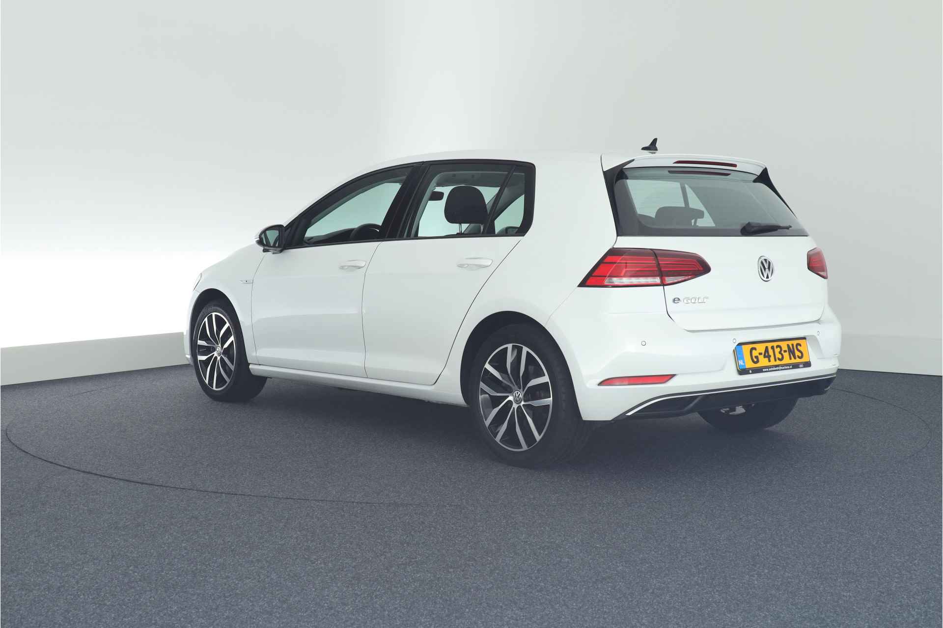 Volkswagen e-Golf 136pk Warmtepomp Keyless Virtual Cockpit Stoelverwarming Led Navigatie - 9/44