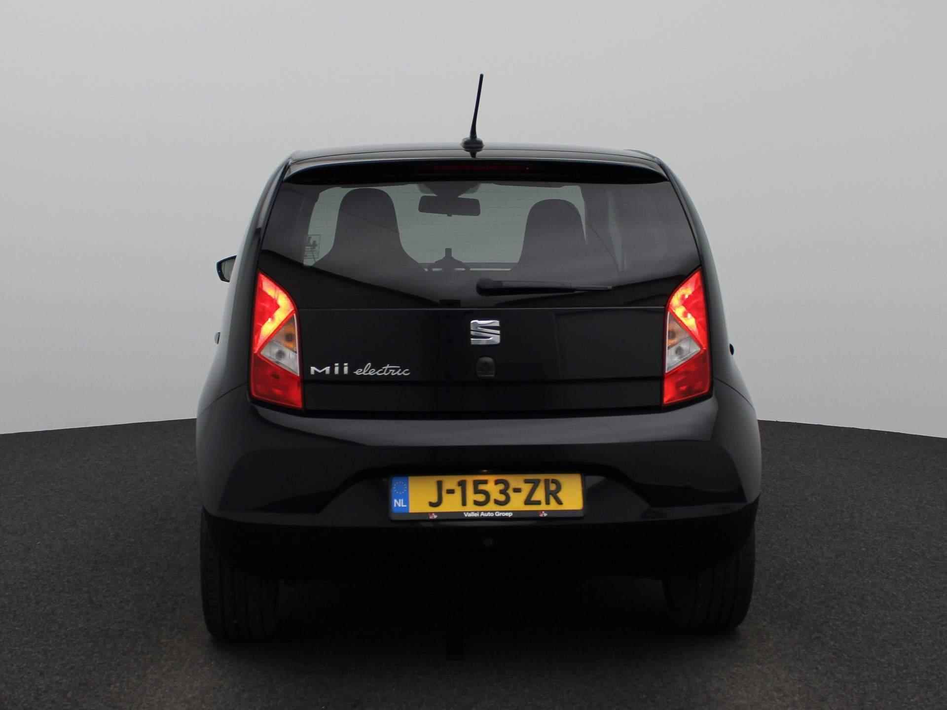 SEAT Mii Electric electric Plus AUTOMAAT | Cruise Control | Stoelverwarming | Climate Control | Lichtmetalen Velgen | Voorruitverwarming | Parkeersensoren - 5/37