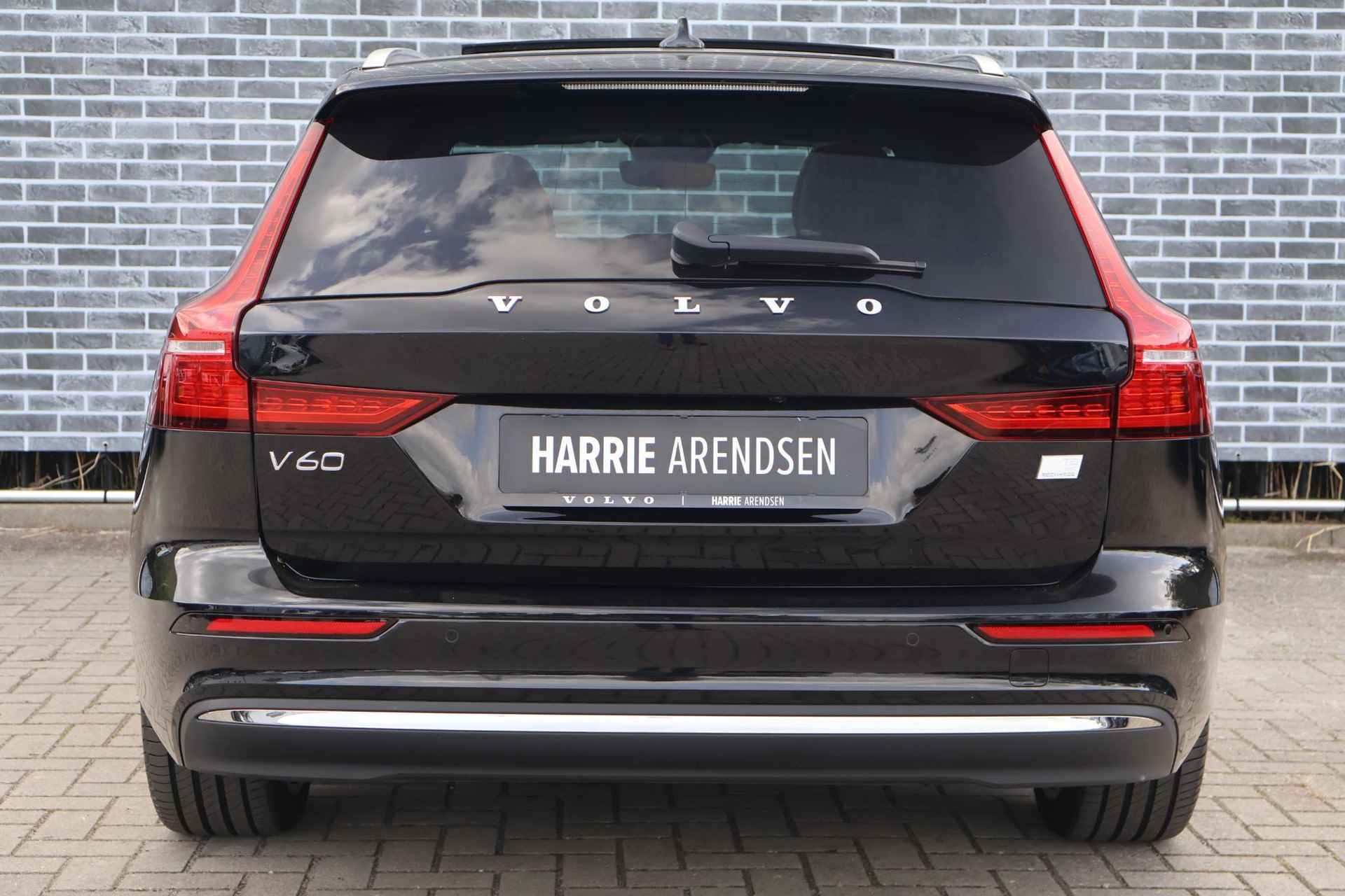 Volvo V60 2.0 T8 Recharge AWD Ultimate Bright | Massage + ventilatie voorstoelen | 360 camera | Extra getint glas | Adaptieve Cruise Control | elektr. schuif-/-kanteldak | Head-up display | - 6/31