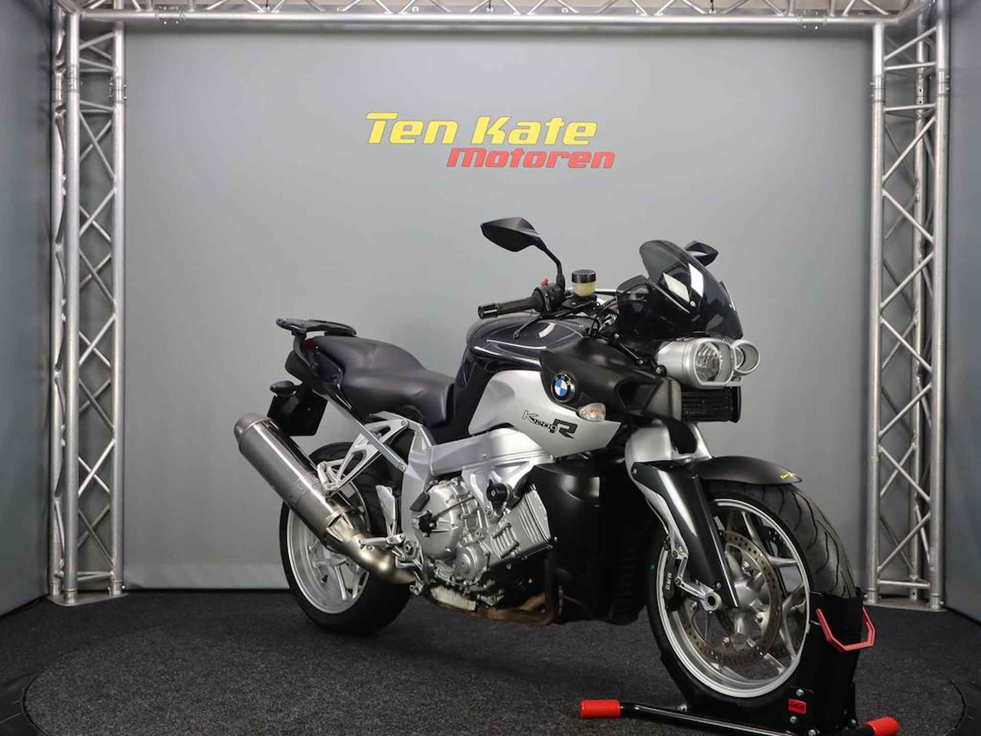 BMW K 1200 R ESA - 2/12