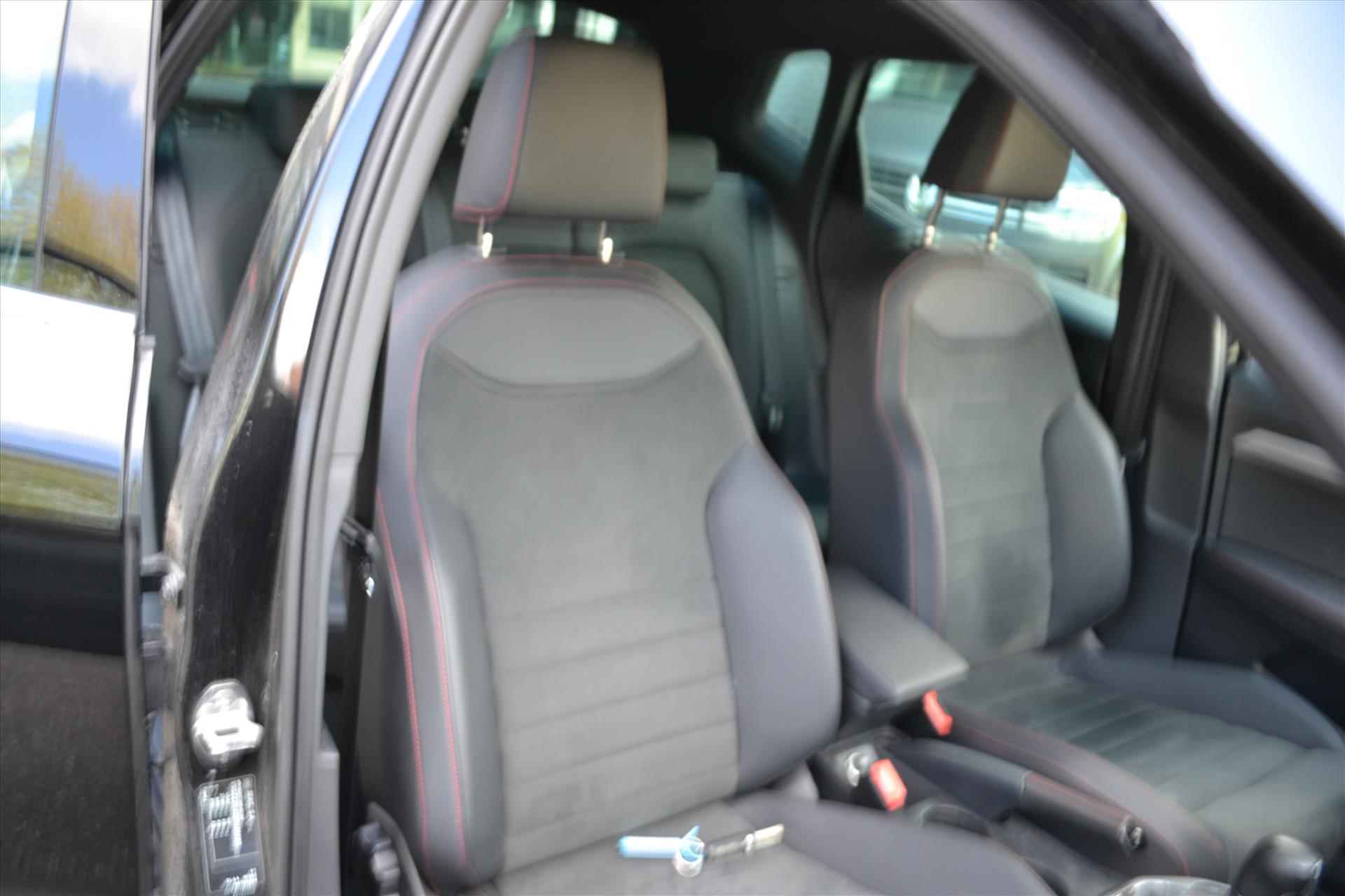SEAT Arona 1.0 TSI 110pk DSG-7 FR Business Intense Plus - 12/26