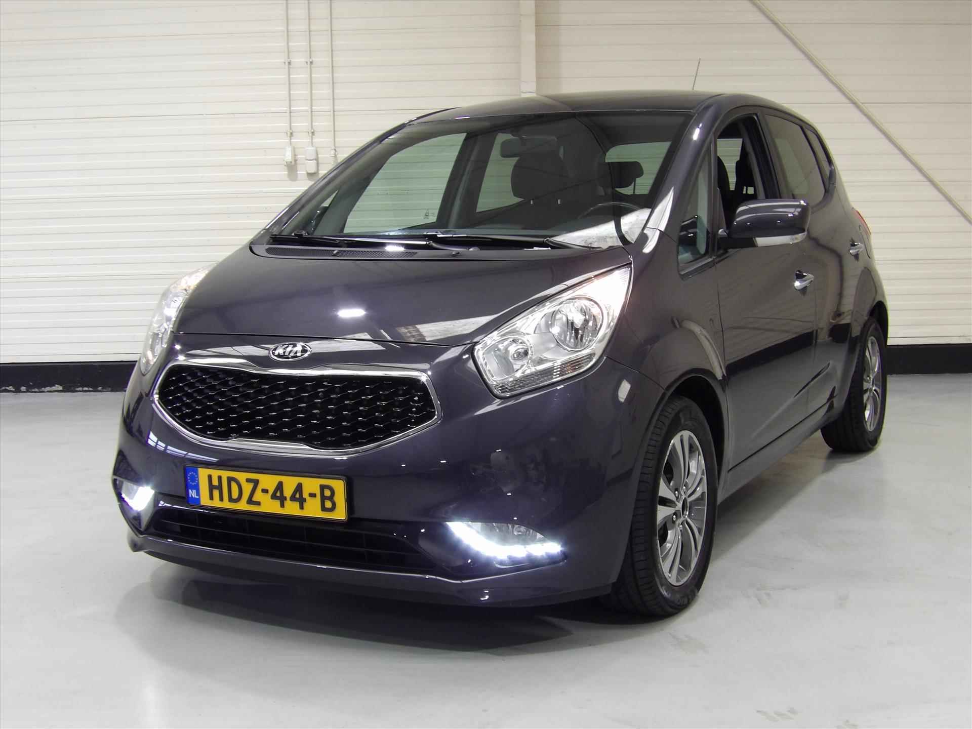 Kia Venga 1.6 CVVT 125pk Dream Team - 3/38