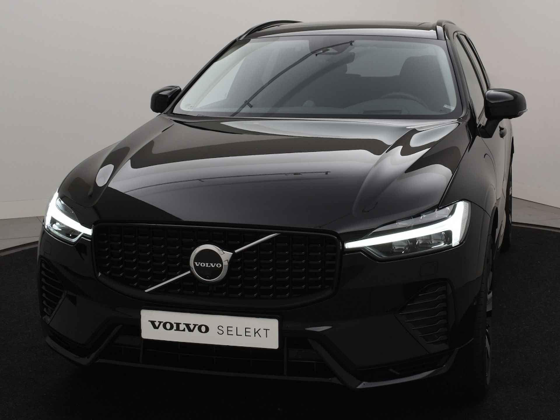 Volvo XC60 T8 PLUG-IN HYBRID LONG RANGE ULTIMATE DARK LUCHTVERING BOWERS&WI - 6/43