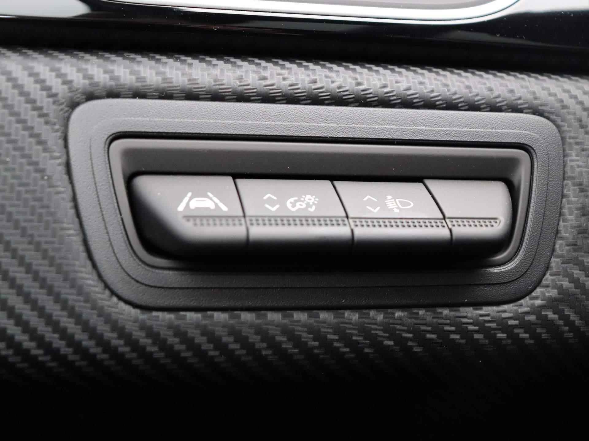 Renault Captur 145pk E-Tech Engineered | Panorama Dak | Naviagtie | Achteruitrij Camera | Parkeersensoren voor en achter | - 20/40