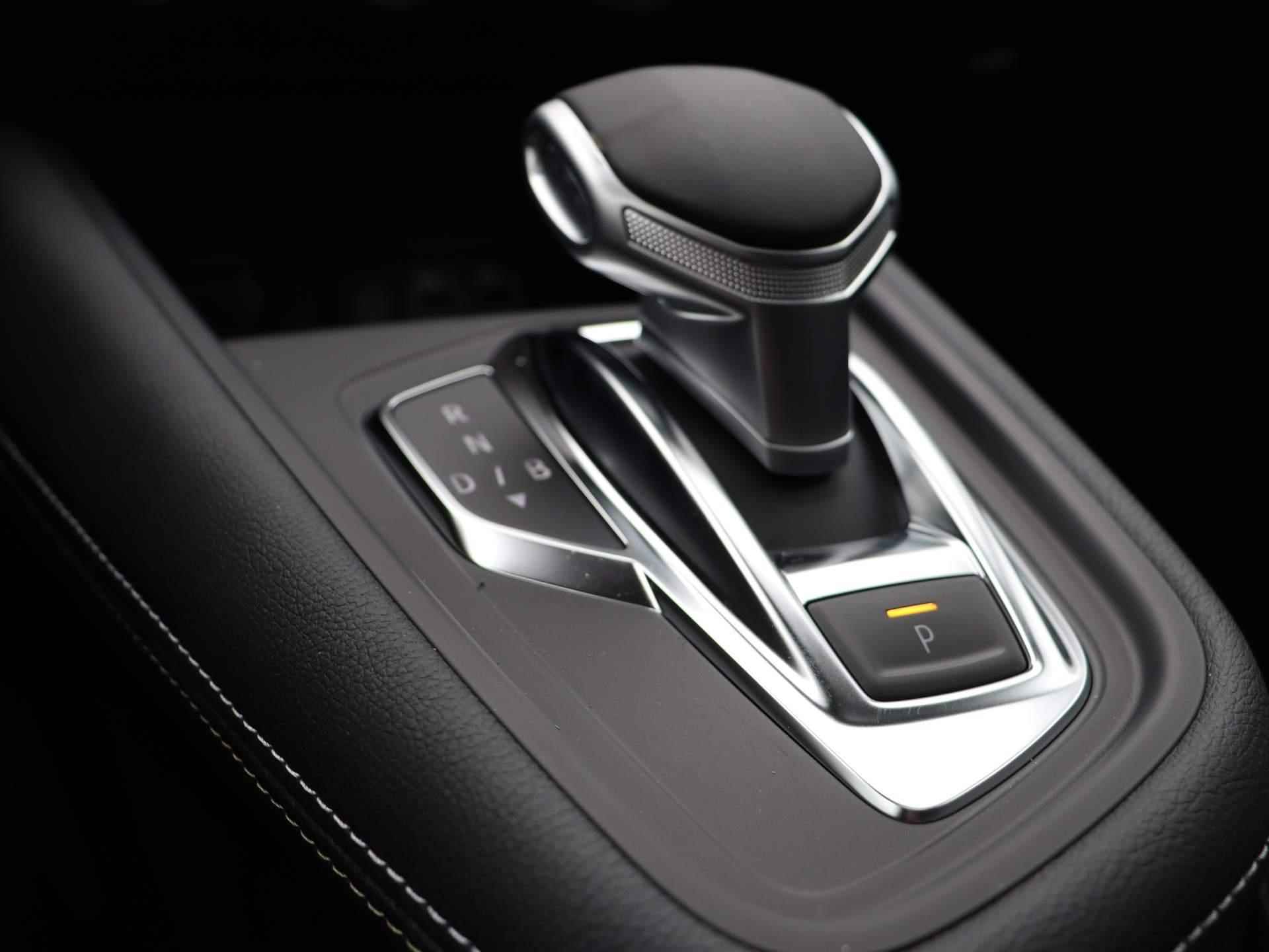 Renault Captur 145pk E-Tech Engineered | Panorama Dak | Naviagtie | Achteruitrij Camera | Parkeersensoren voor en achter | - 26/40
