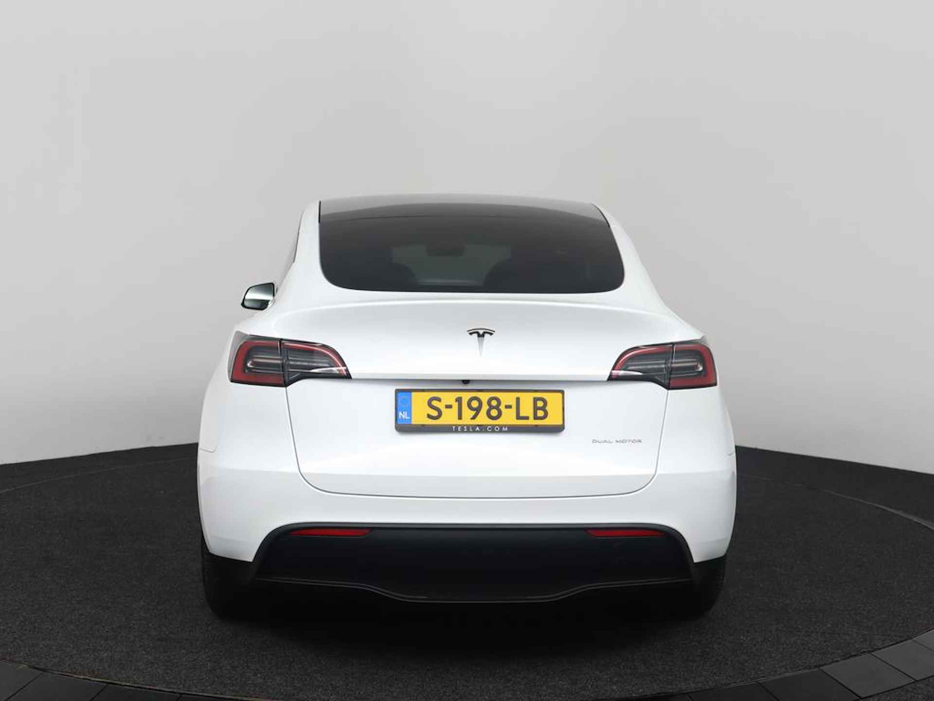 Tesla Model Y Long Range AWD 75 kWh |NL Auto|1e eigenaar|Autopilot|Pano| - 6/55