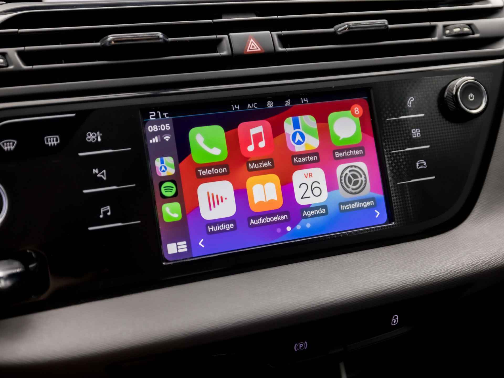 Citroën C4 Picasso 1.2 PureTech Selection (APPLE CARPLAY, NAVIGATIE, PARKEERSENSOREN, SPORTSTOELEN, CRUISE, BLUETOOTH, ELEK PAKKET, NIEUWSTAAT) - 8/34