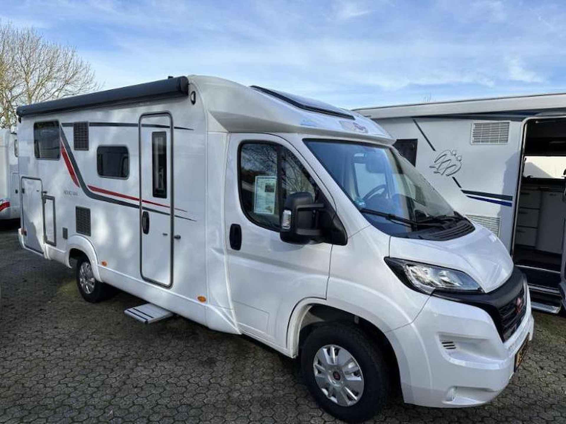 Bürstner Nexxo Van T 690 G - 2 APARTE BEDDEN - BTW - 6/24