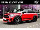 MINI Countryman Cooper S E ALL4 Classic Automaat / Panoramadak / Achteruitrijcamera / Stoelverwarming / LED / Harman Kardon / Active Cruise Control / Comfort Access