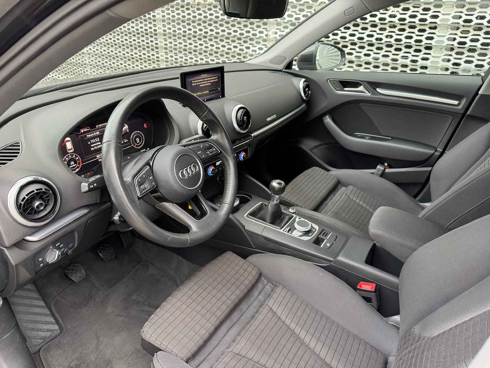 Audi A3 Sportback 1.0 TFSI 116PK Sport Lease Edition / Digitale Cockpit / Sportstoelen / Sportonderstel / Parkeersensoren Achter - 12/29