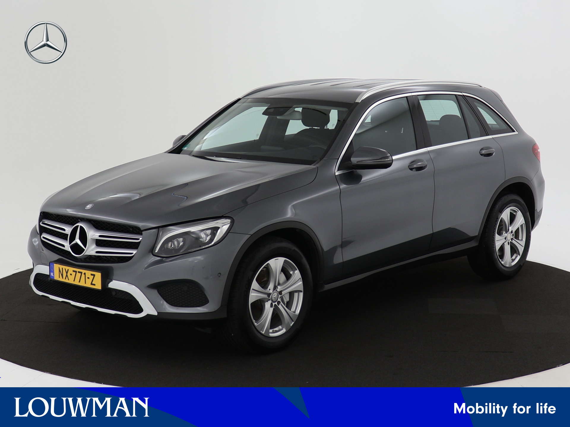 Mercedes-Benz GLC 250 4-MATIC Exclusive | Parkeerpakket met Camera | Spiegelpakket | Navigatie | LED |