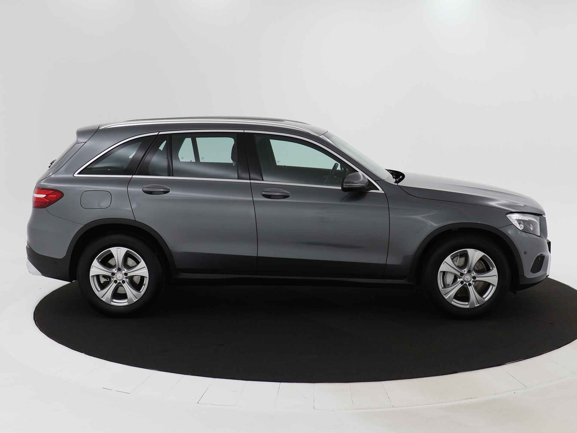 Mercedes-Benz GLC 250 4-MATIC Exclusive | Parkeerpakket met Camera | Spiegelpakket | Navigatie | LED | - 4/42