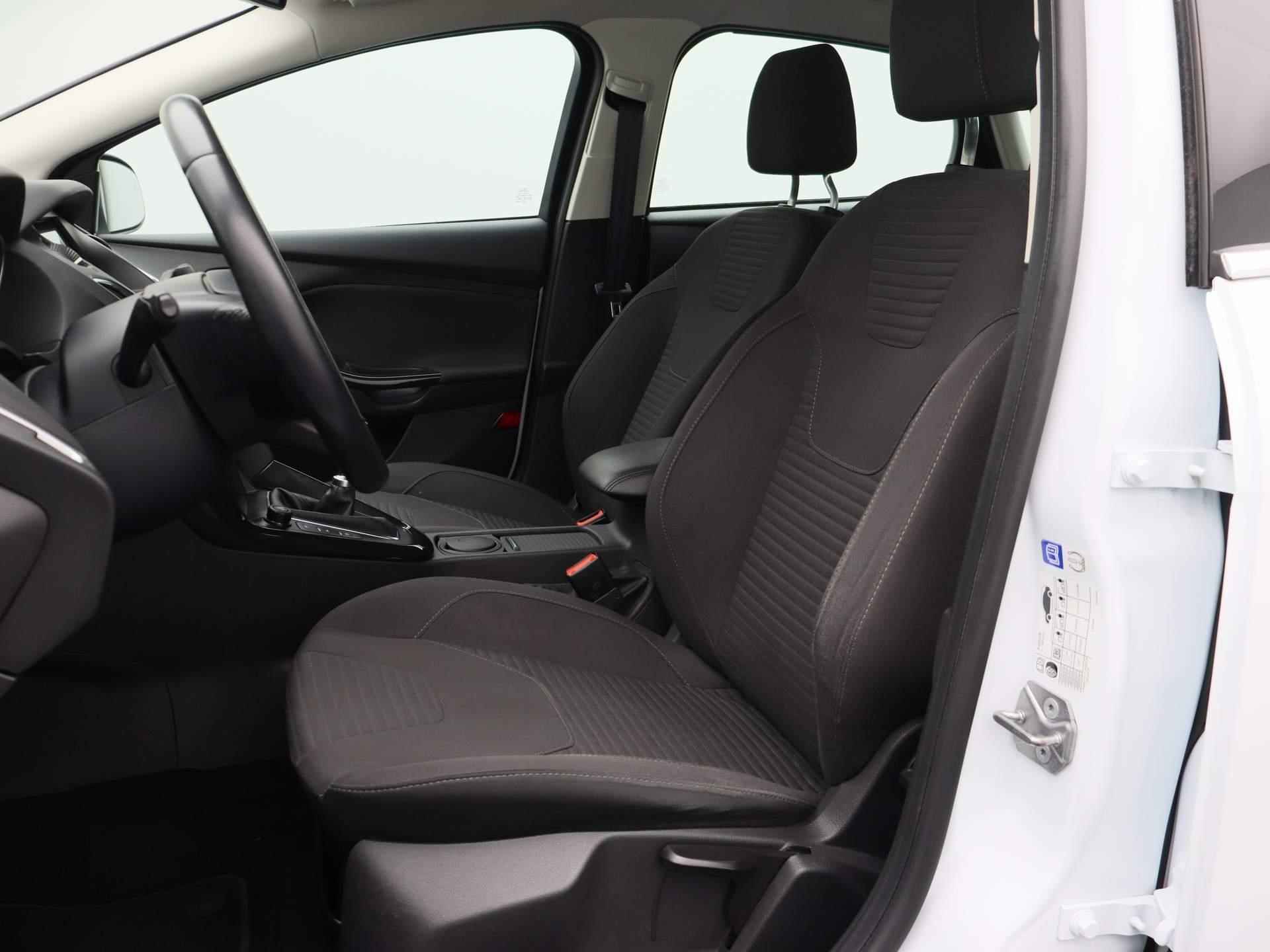 Ford Focus 1.0 Titanium  | Navigatie | Apple Carplay - 12/40
