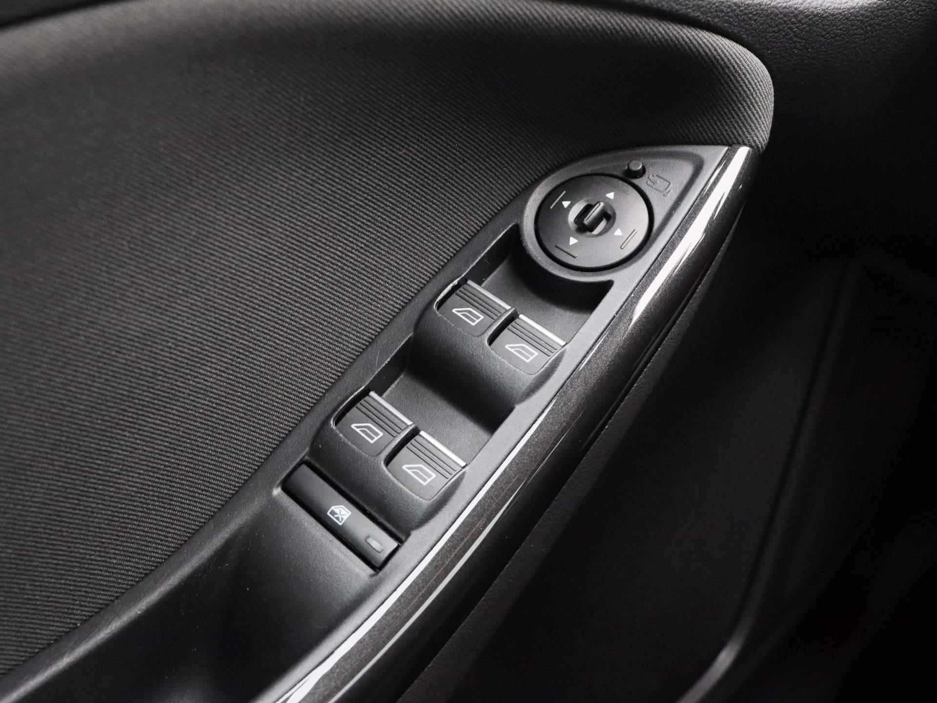 Ford Focus 1.0 Titanium  | Navigatie | Apple Carplay - 26/40