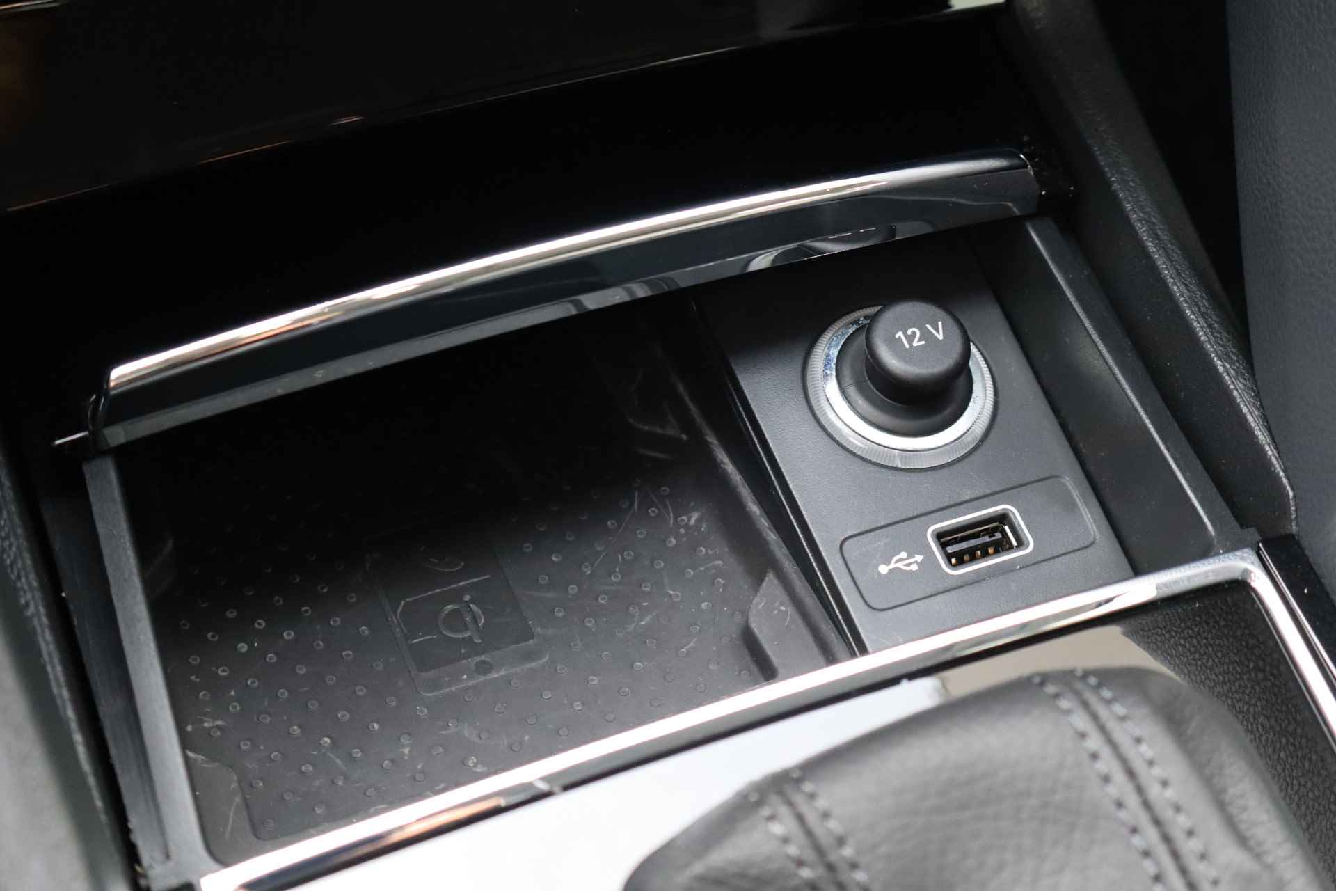 Škoda Karoq 1.5 TSI ACT Business Edition NL-Auto!! Carplay I Camera I Key-Less -- 2de Pinksterdag open van 11.00 t/m 15.30 uur -- - 20/36