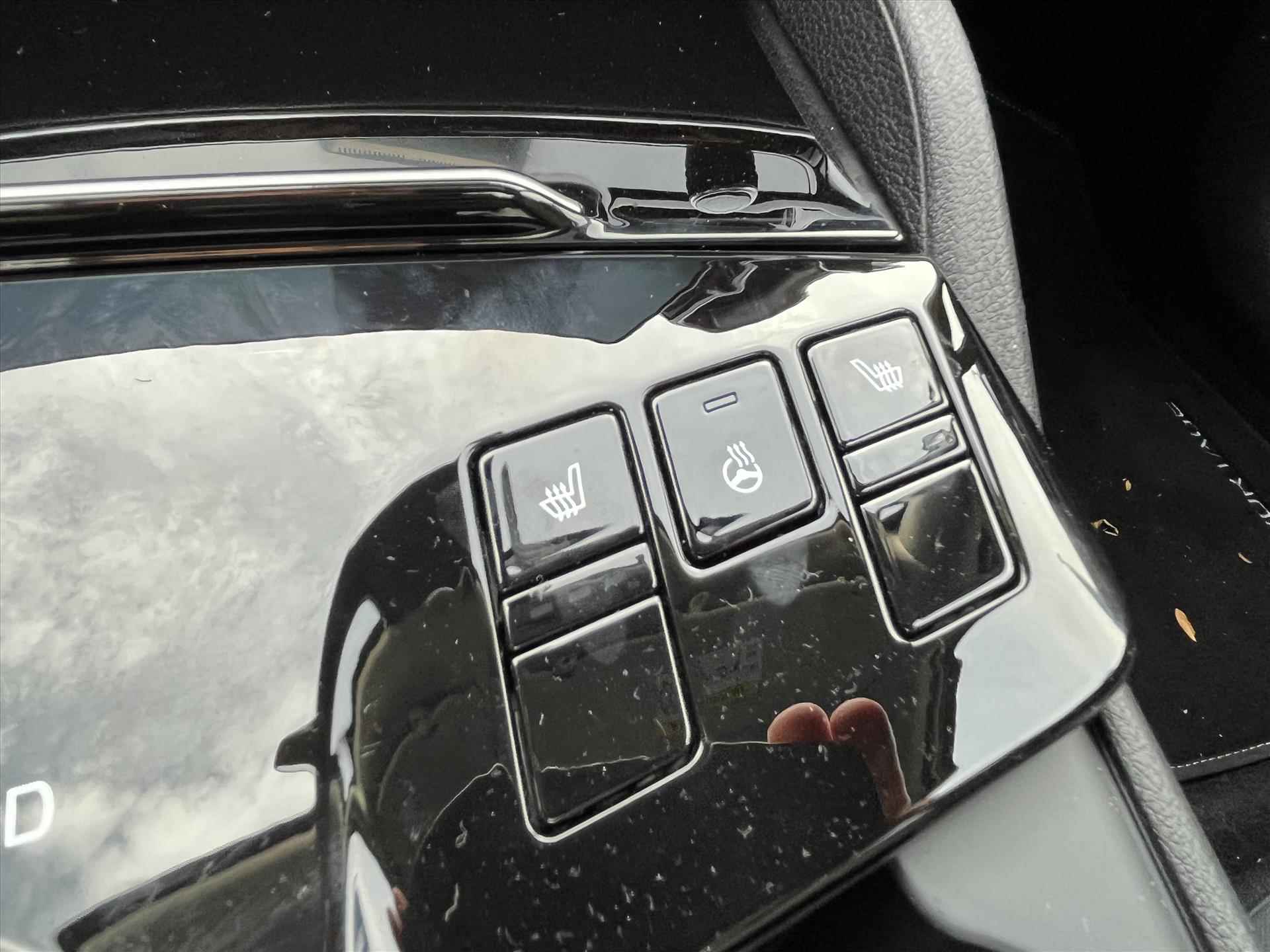 Kia Sportage 1.6 T-GDi 230pk Hybrid AT6 DynamicPlusLine | Panorama schuifdak | Navigatie | Climatronic | Stoel en stuur verwarming | Elektrische achterklep | - 14/26