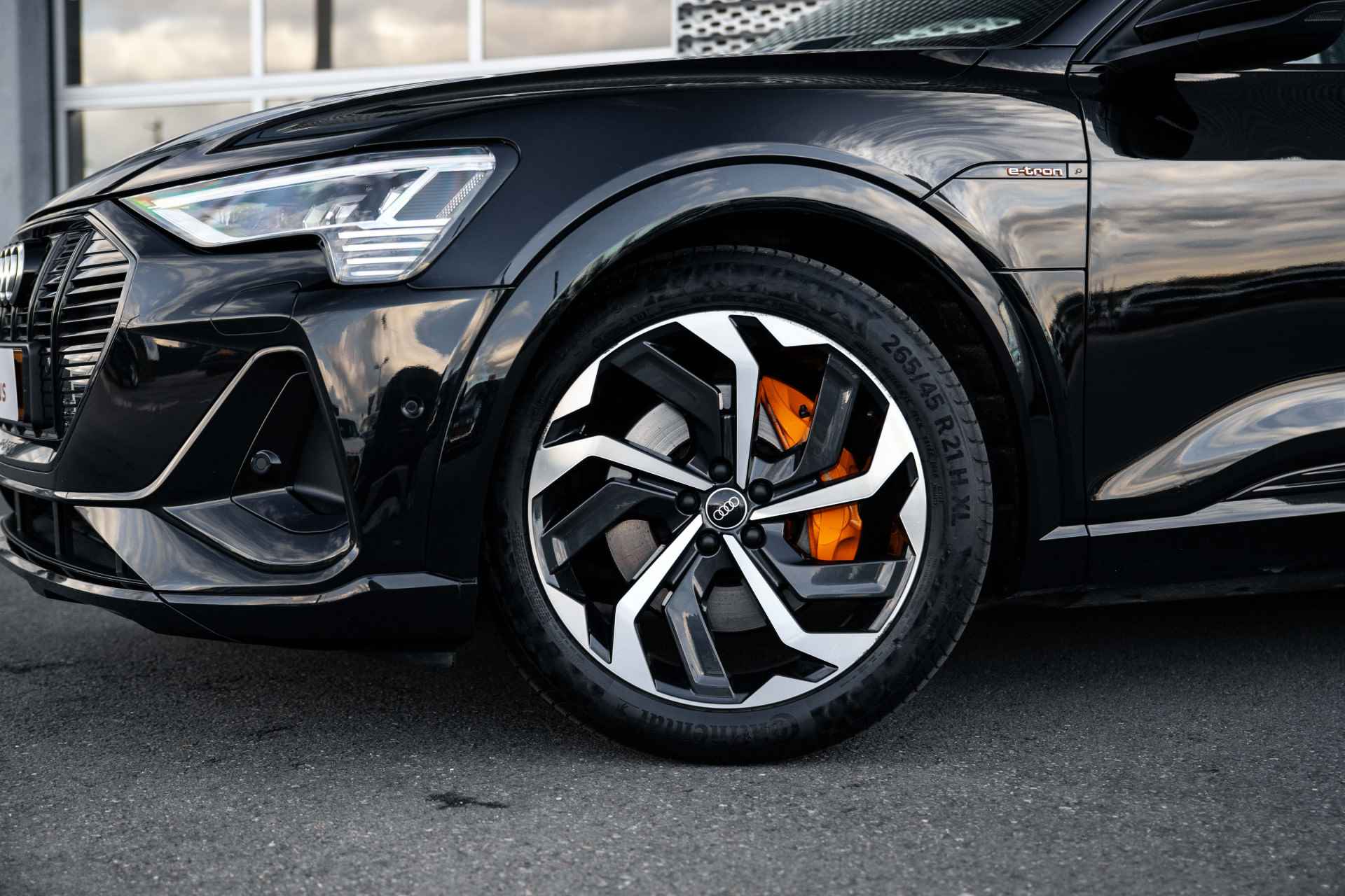 Audi e-tron Sportback 55 408pk quattro S Edition | Panoramadak | Zwart optiek | Achteruitrijcamera | 21" Velgen | - 7/74
