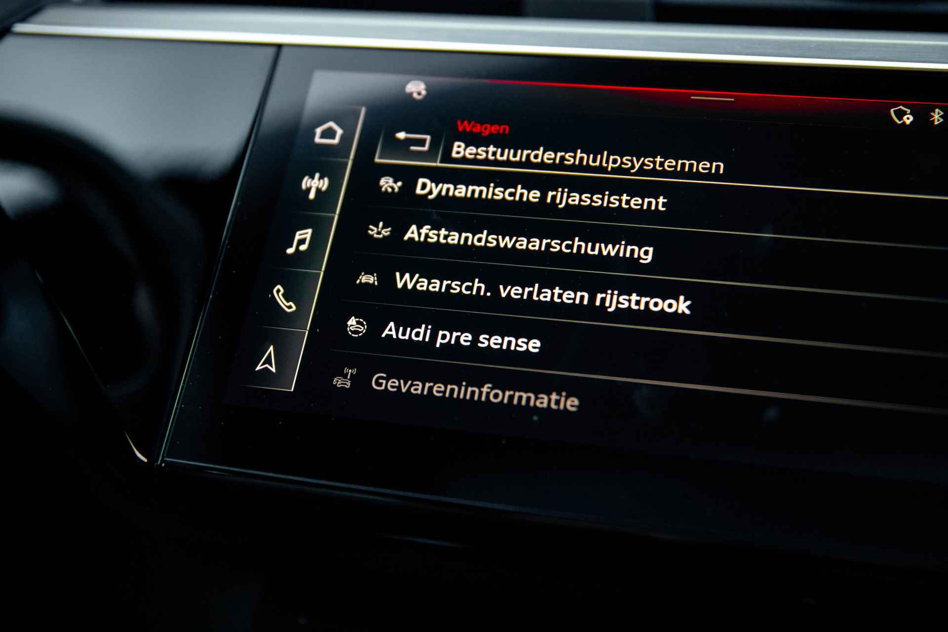 Audi e-tron Sportback 55 408pk quattro S Edition | Panoramadak | Zwart optiek | Achteruitrijcamera | 21" Velgen | - 73/74