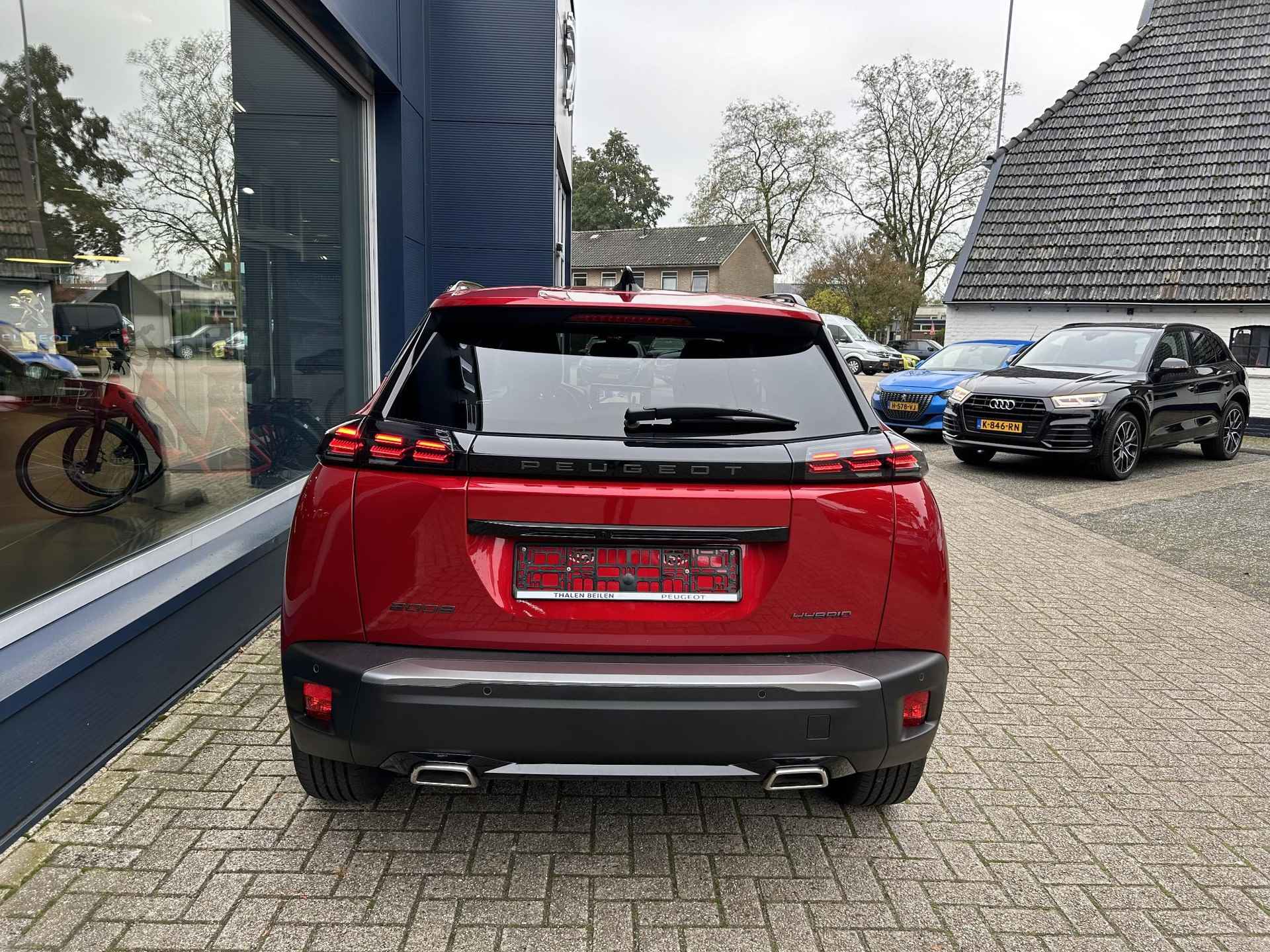 Peugeot 2008 1.2 Hybrid 136 Allure | Nieuw Model 2024! | Hybride Elektrisch rijden met Automaat | Navigatie | Parkeercamera | 360 graden Camera | Stoelverwarming | LED Verlichting | Apple Carplay/Android Auto | Lichtmetalen Velgen | Cruise & Climate Control | - 27/48