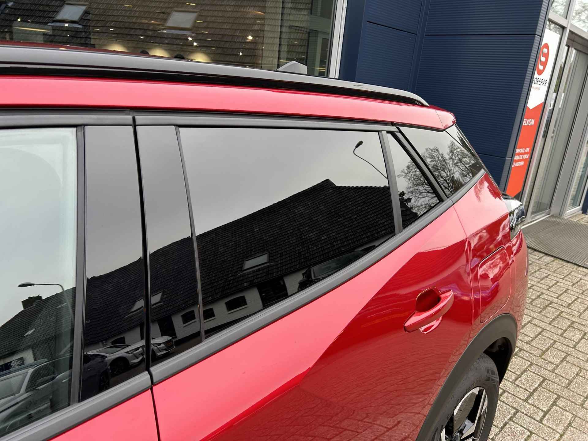 Peugeot 2008 1.2 Hybrid 136 Allure | Nieuw Model 2024! | Hybride Elektrisch rijden met Automaat | Navigatie | Parkeercamera | 360 graden Camera | Stoelverwarming | LED Verlichting | Apple Carplay/Android Auto | Lichtmetalen Velgen | Cruise & Climate Control | - 31/48