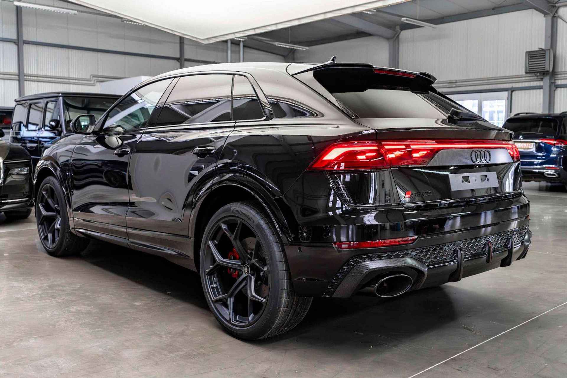 Audi RS Q8 Performance | Carbon in/ext| RS Design. Rood - 18/27