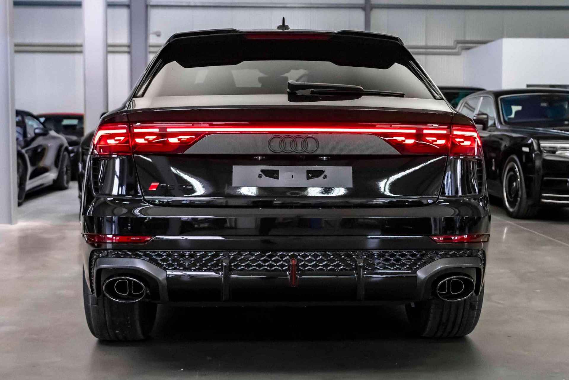 Audi RS Q8 Performance | Carbon in/ext| RS Design. Rood - 19/27