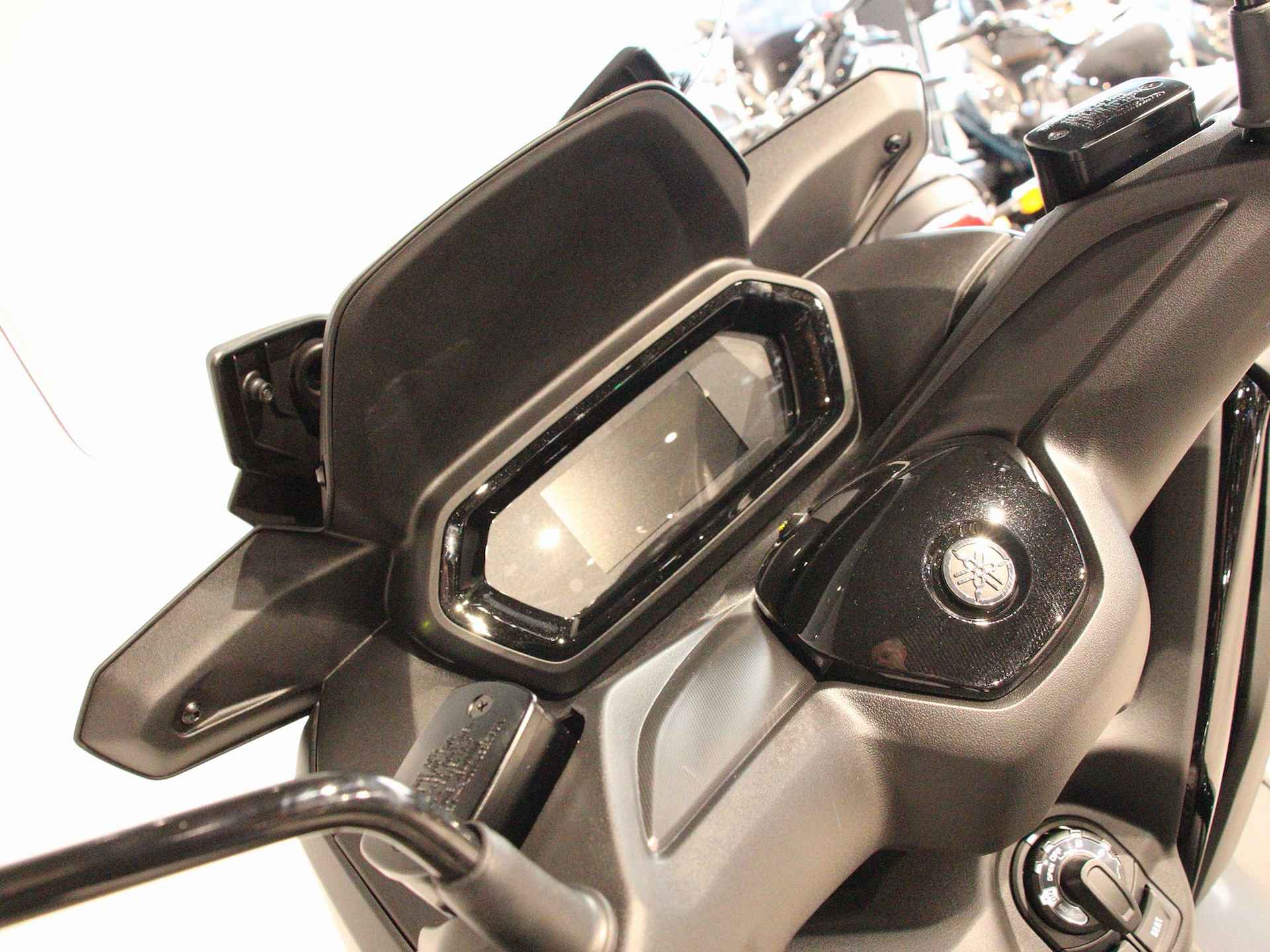 Yamaha X MAX 300 - 12/13