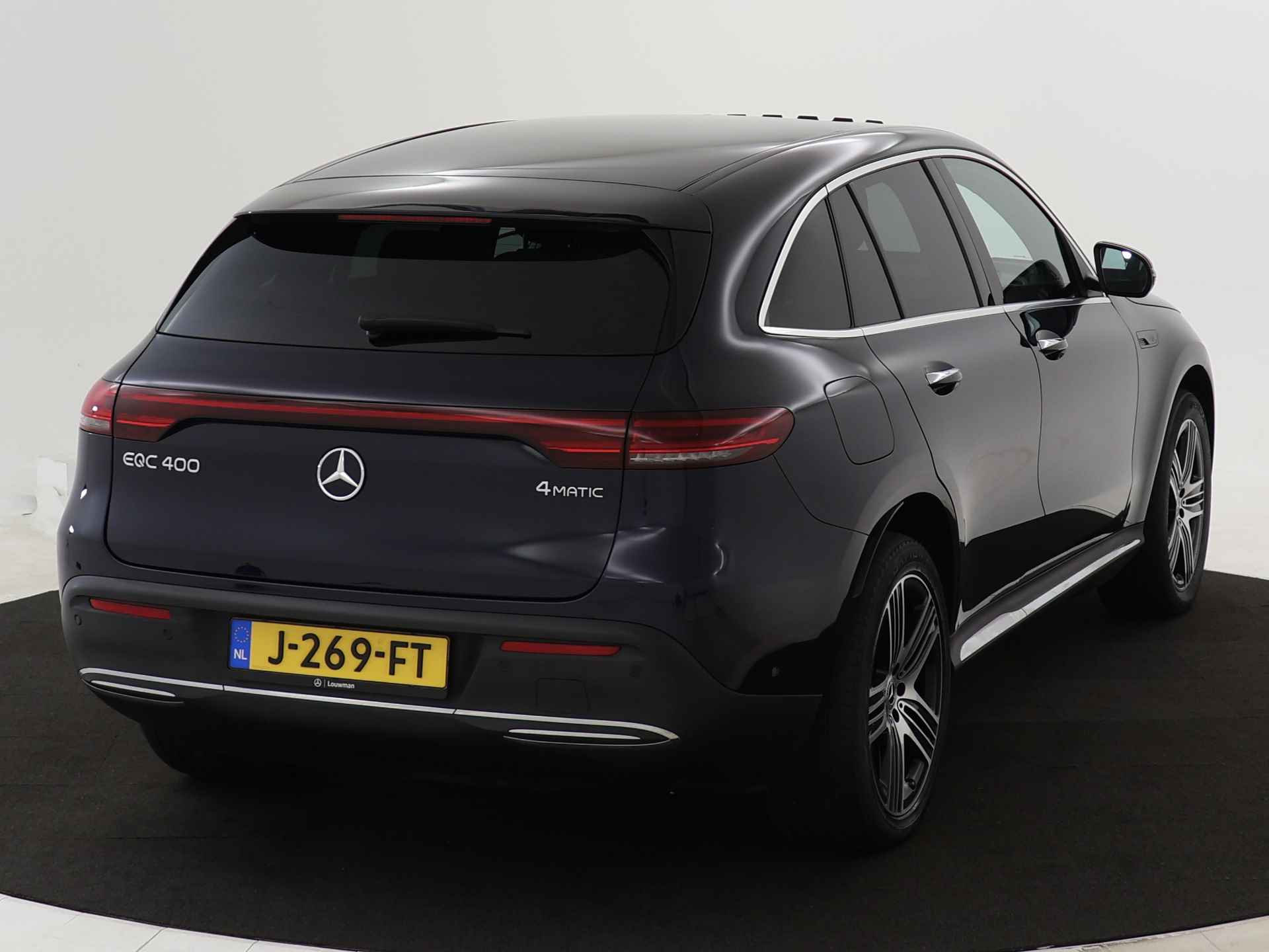 Mercedes-Benz EQC 400 4MATIC Business Solution Luxury 80 kWh | Lichtmetalen velgen | Schuif/kanteldak | Navigatie | Parking support | Lederen bekleding | Inclusief 24 maanden MB Certified garantie voor europa | - 15/39