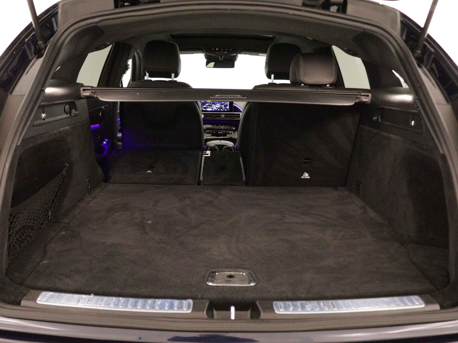 Mercedes-Benz EQC 400 4MATIC Business Solution Luxury 80 kWh | Lichtmetalen velgen | Schuif/kanteldak | Navigatie | Parking support | Lederen bekleding | Inclusief 24 maanden MB Certified garantie voor europa | - 33/39