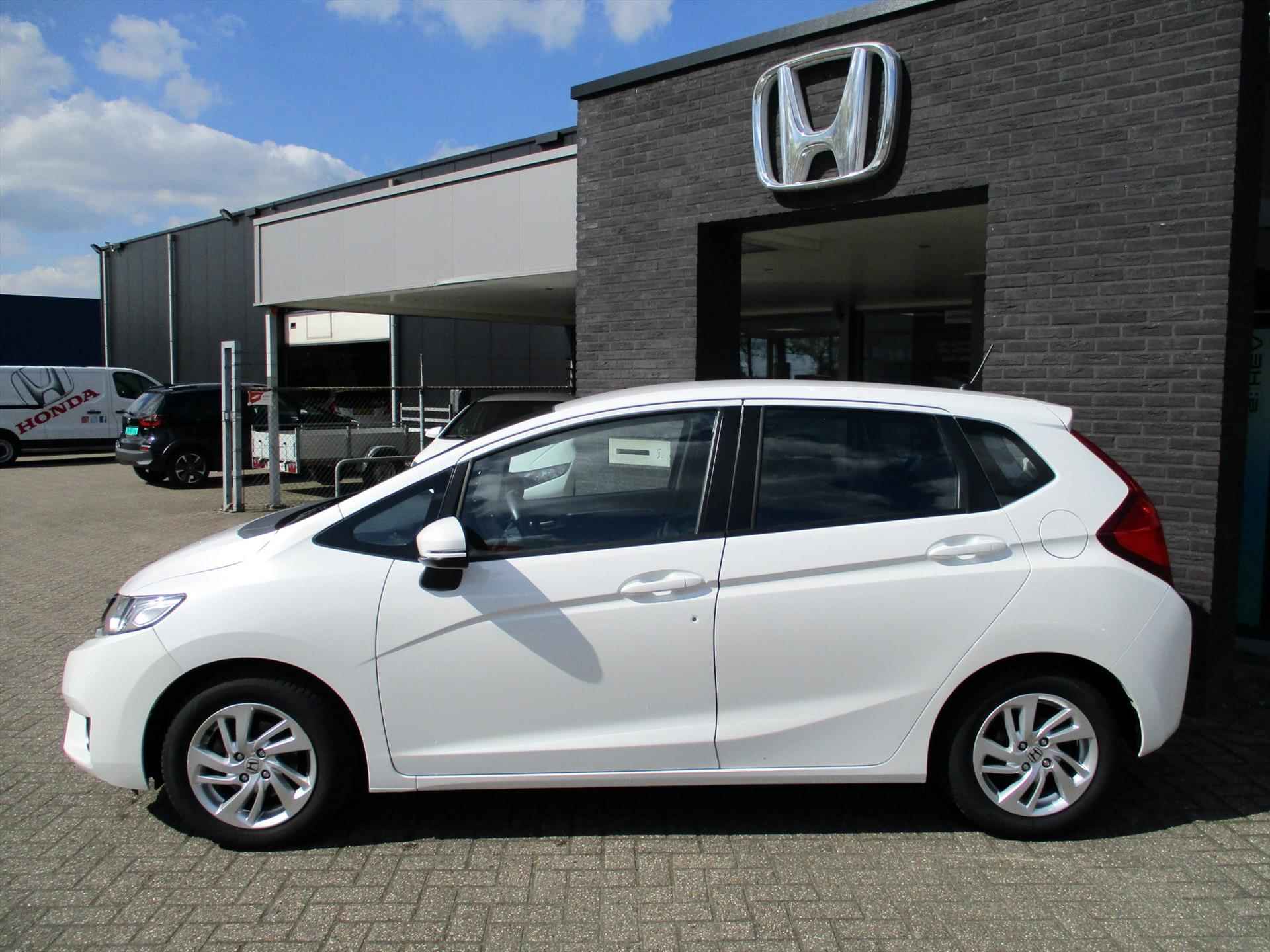 Honda Jazz 1.3 i-VTEC 102pk Comfort | Rijklaar - 2/15