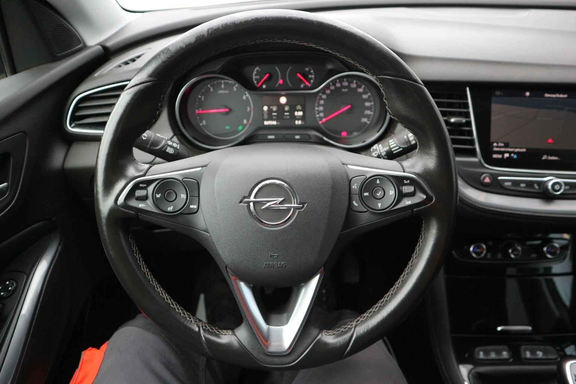 Opel GRANDLAND X 1.2 Turbo Innovation NAVI KEYLESS CLIMA ELECTR. AKLEP PDC V+A!!! - 15/39