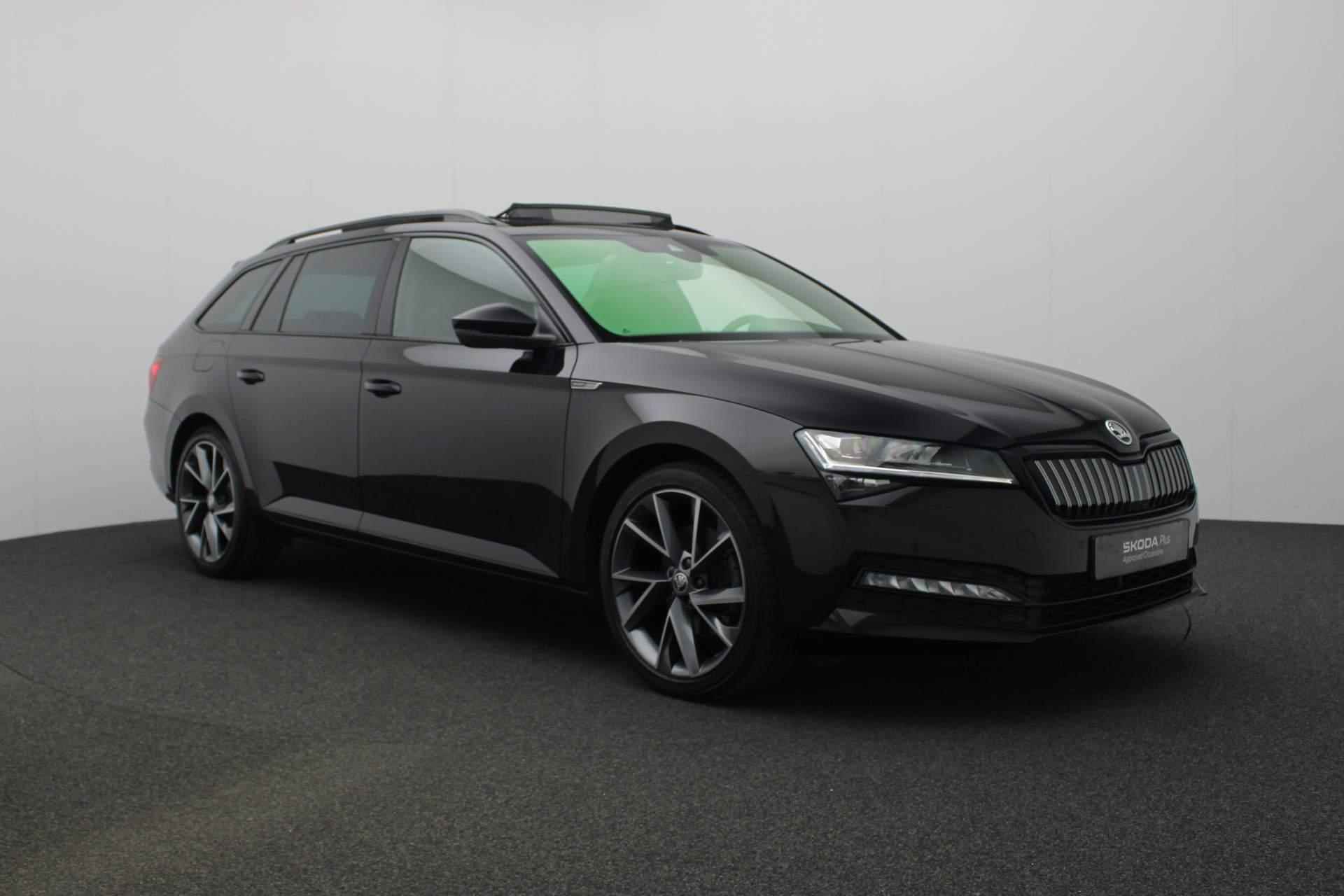 Skoda Superb Combi 1.4 TSI 218PK DSG iV Sportline Business | Pano | CANTON | 360 camera | Matrix LED | Adaptief onderstel | Keyless | 19 inch | ACC - 40/50