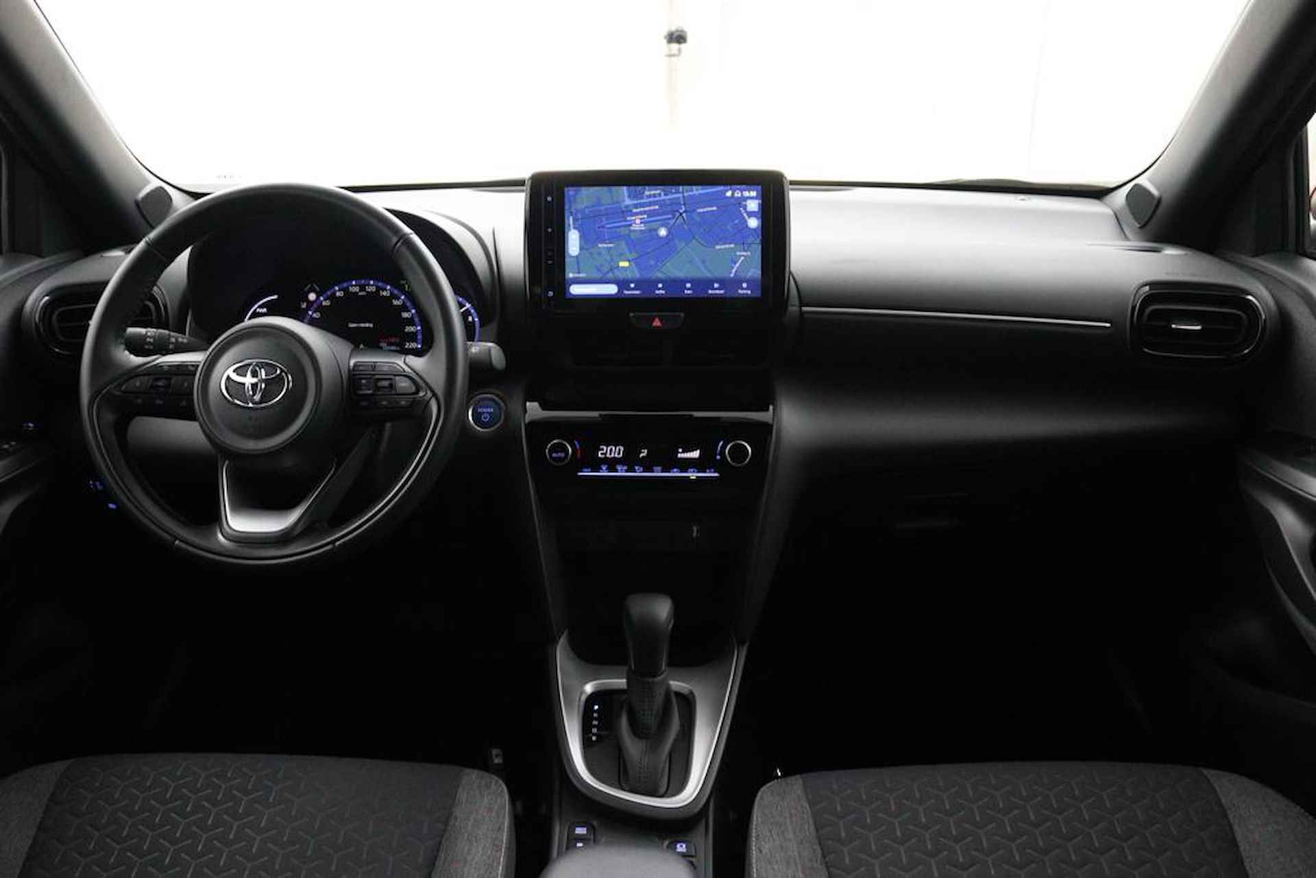 Toyota Yaris Cross 1.5 Hybrid Dynamic | Kelyess Entry | Navigatie | Origineel NL | Led Verlichting | - 11/45