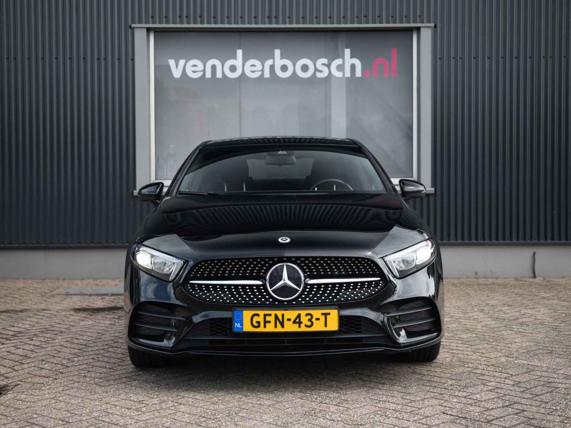 Mercedes A-Klasse 250e AMG Line 209pk | 1/2 Leer | Camera | 1e Eigenaar - 35/51