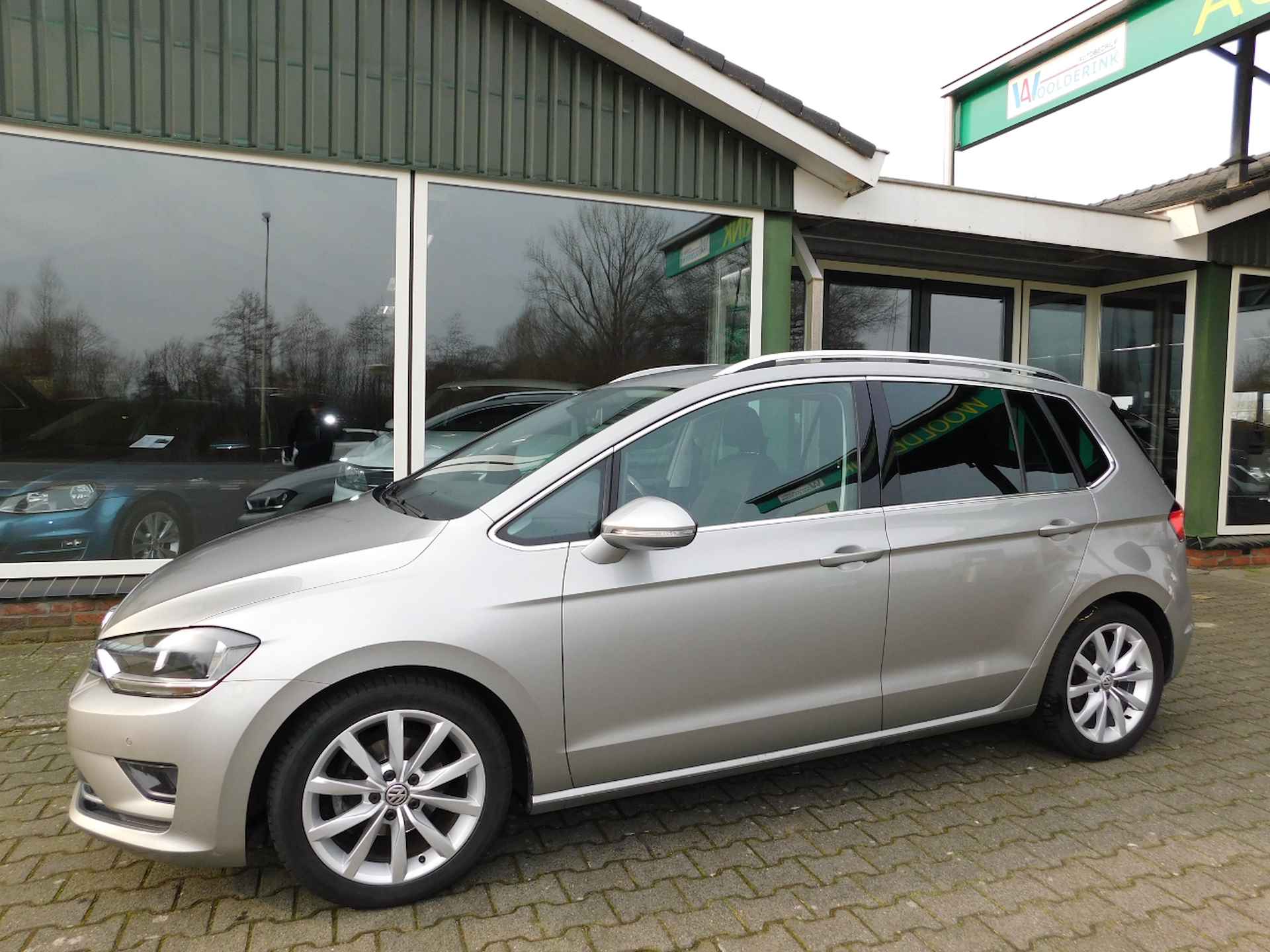 Volkswagen Golf Sportsvan 1.2TSI 110PK HIGHLINE!! All- in Prijs! - 5/28