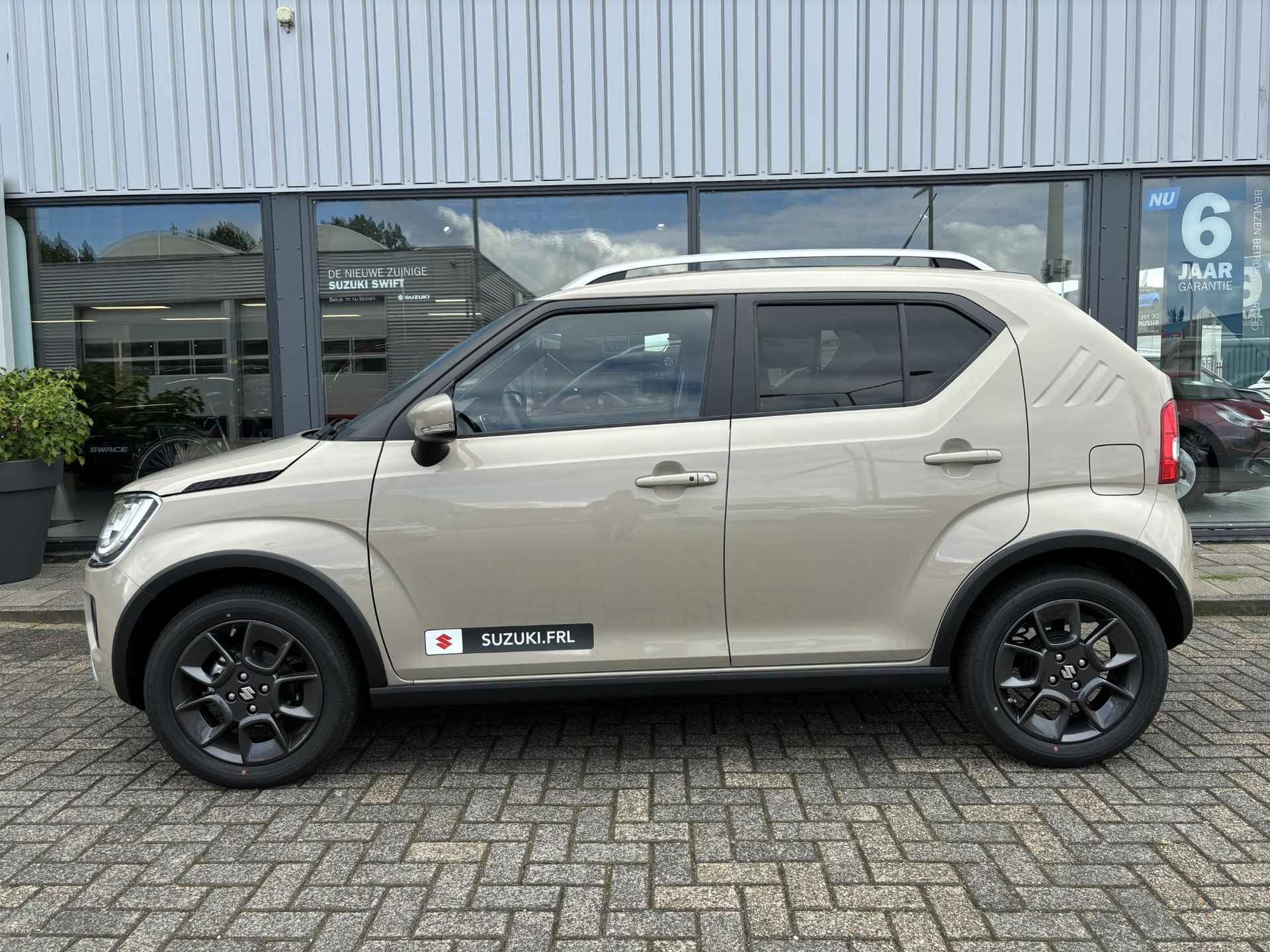 Suzuki Ignis 1.2 Smart Hybrid Style Navi/Clima/Cruise - 3/25