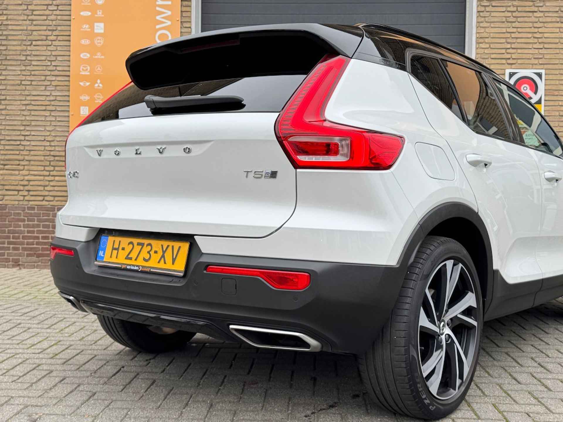 VOLVO Xc40 T5 TWIN ENGINE RECHARGE 262PK PHEV R-DESIGN LED/PANODAK/TR.HAAK - 28/53