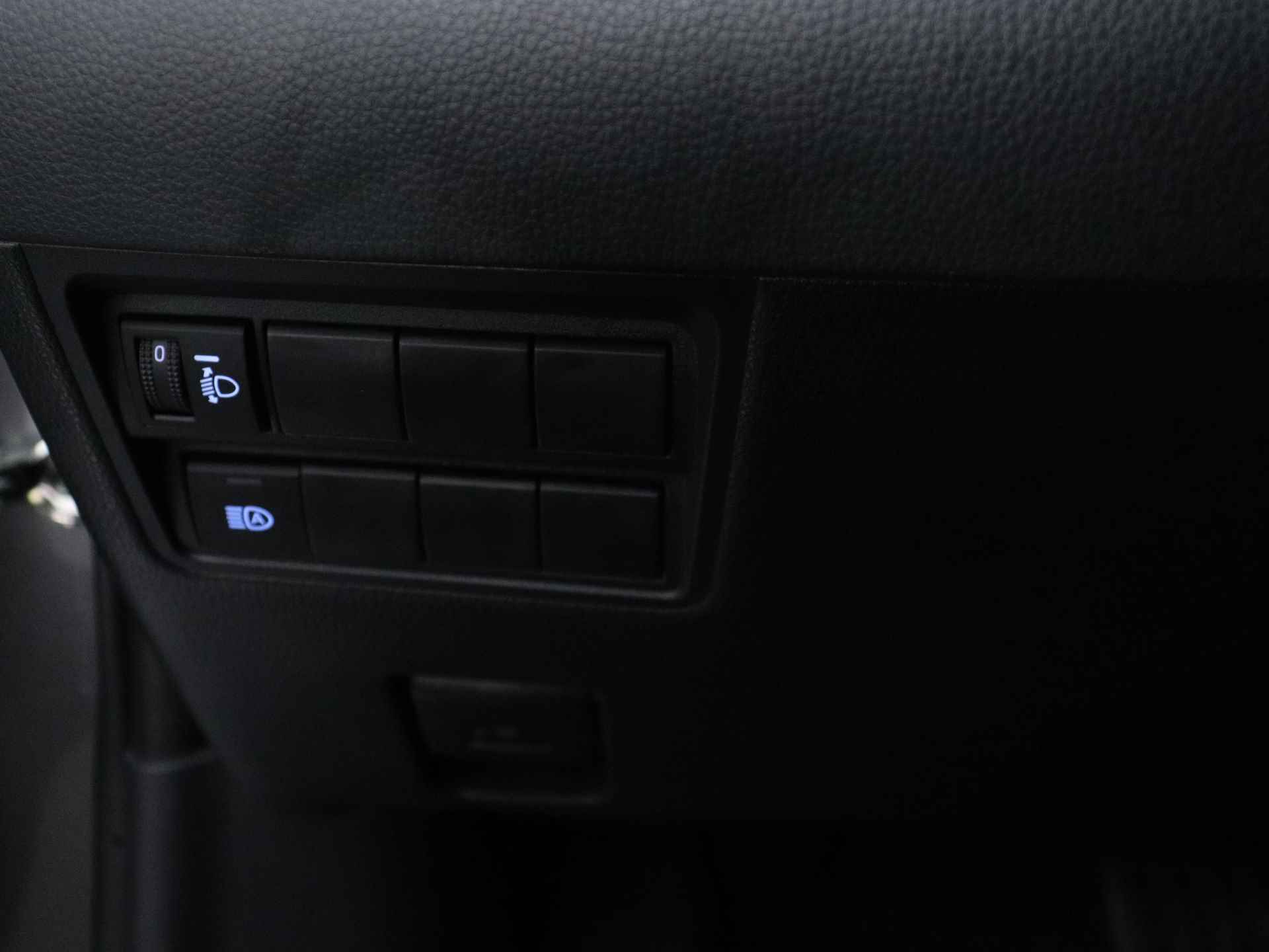 Toyota Yaris 1.5 Hybrid Executive Limited | Panoramadak | Apple Carplay/Android Auto | Lichtmetalen Velgen | - 34/42