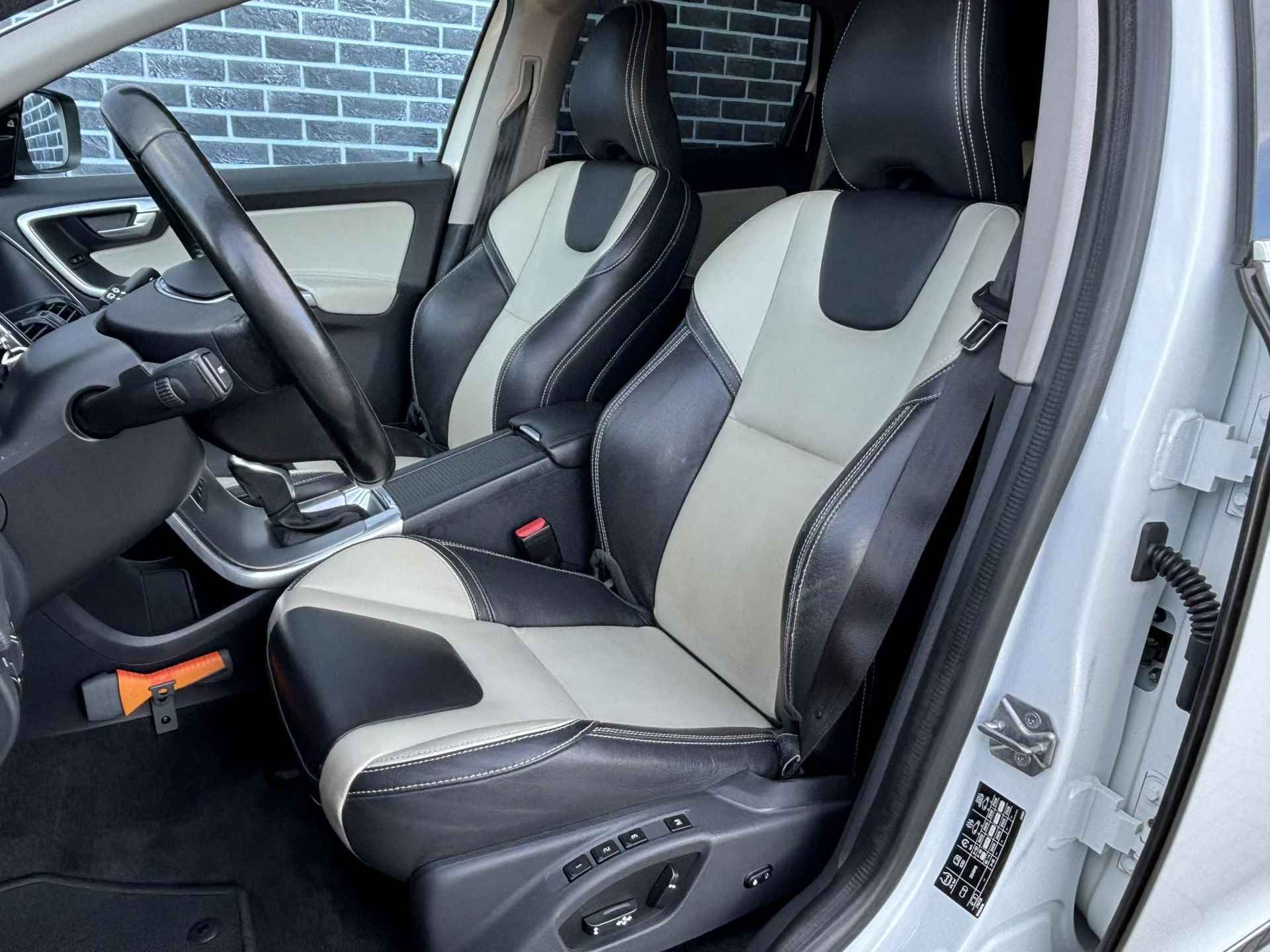 Volvo XC60 T5 Automaat | Trekhaak | Parkeerverwarming | Stoel-/stuurverwarming | Elektr. best. stoel met geheugen | Park assist voor en achter - 21/30