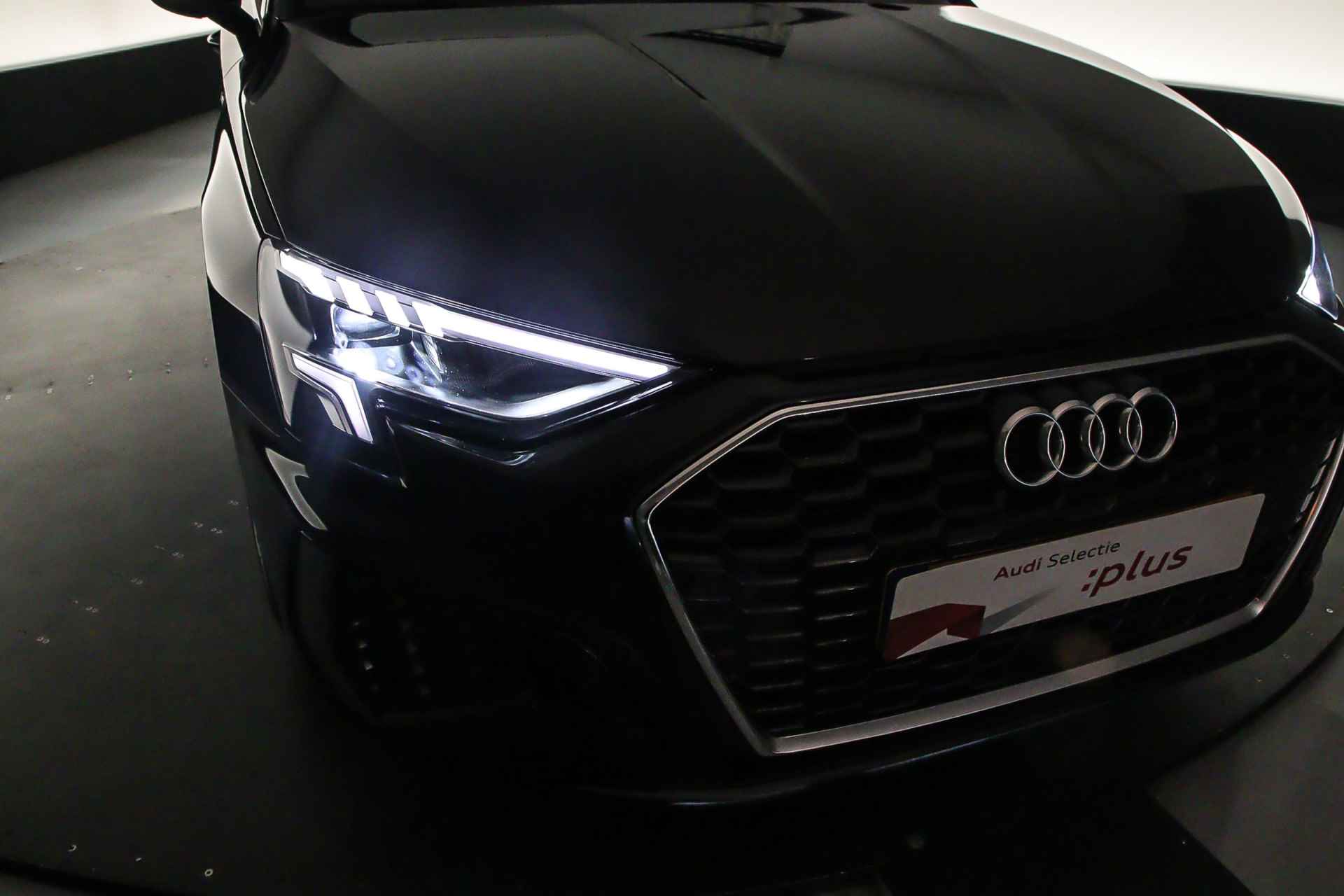 Audi A3 Limousine S Edition 30 TFSI S-tronic | Adapt. Cruise | CarPlay | S-Line | Navi | Half Leder | 17 inch | - 48/48