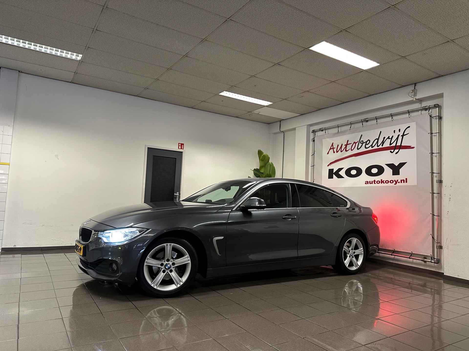 BMW 4-serie Gran Coupé 420i Executive * Automaat / Navigatie / Trekhaak / Xenon / NL Auto * - 11/24